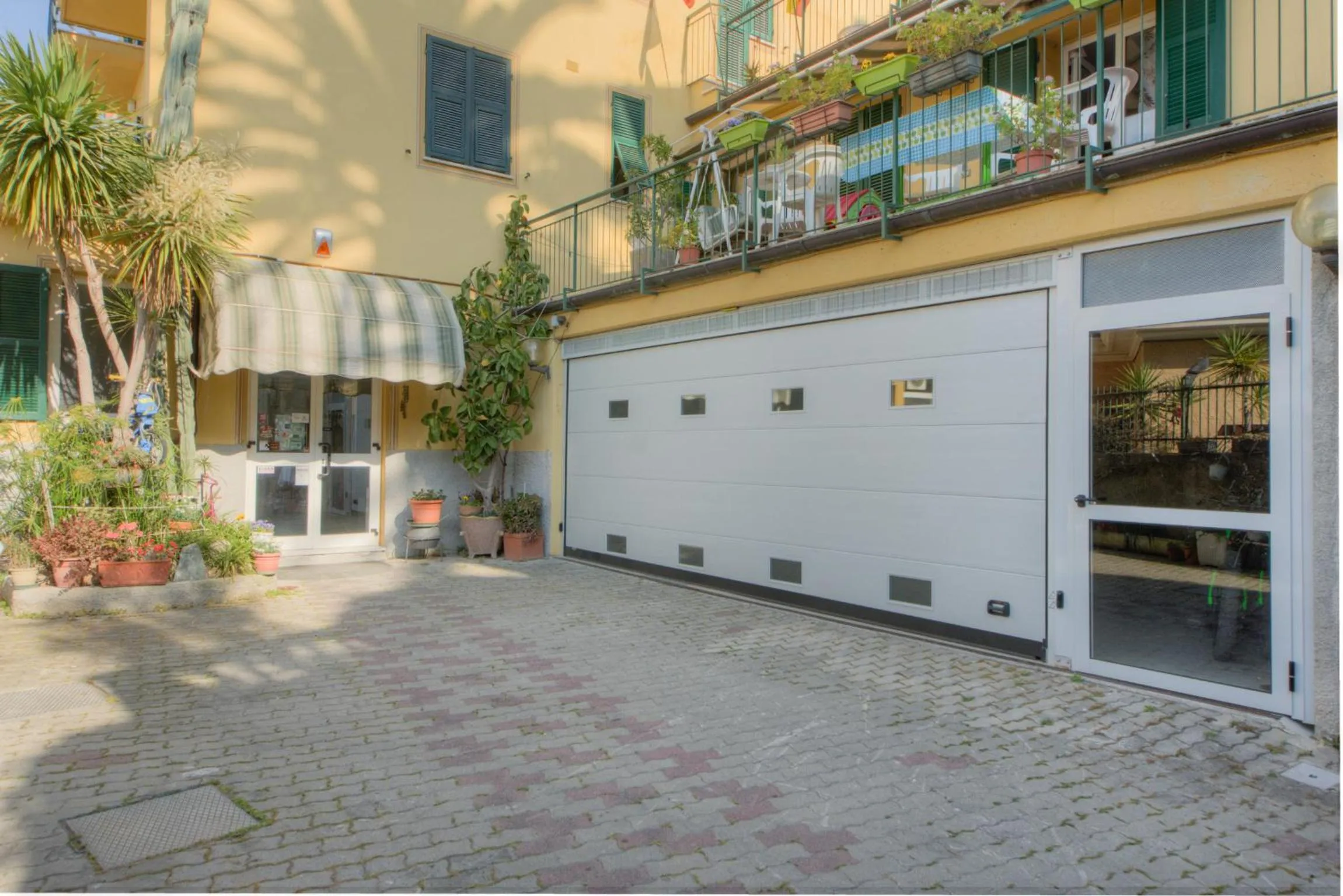Patio in Hotel Deutsche Familien
