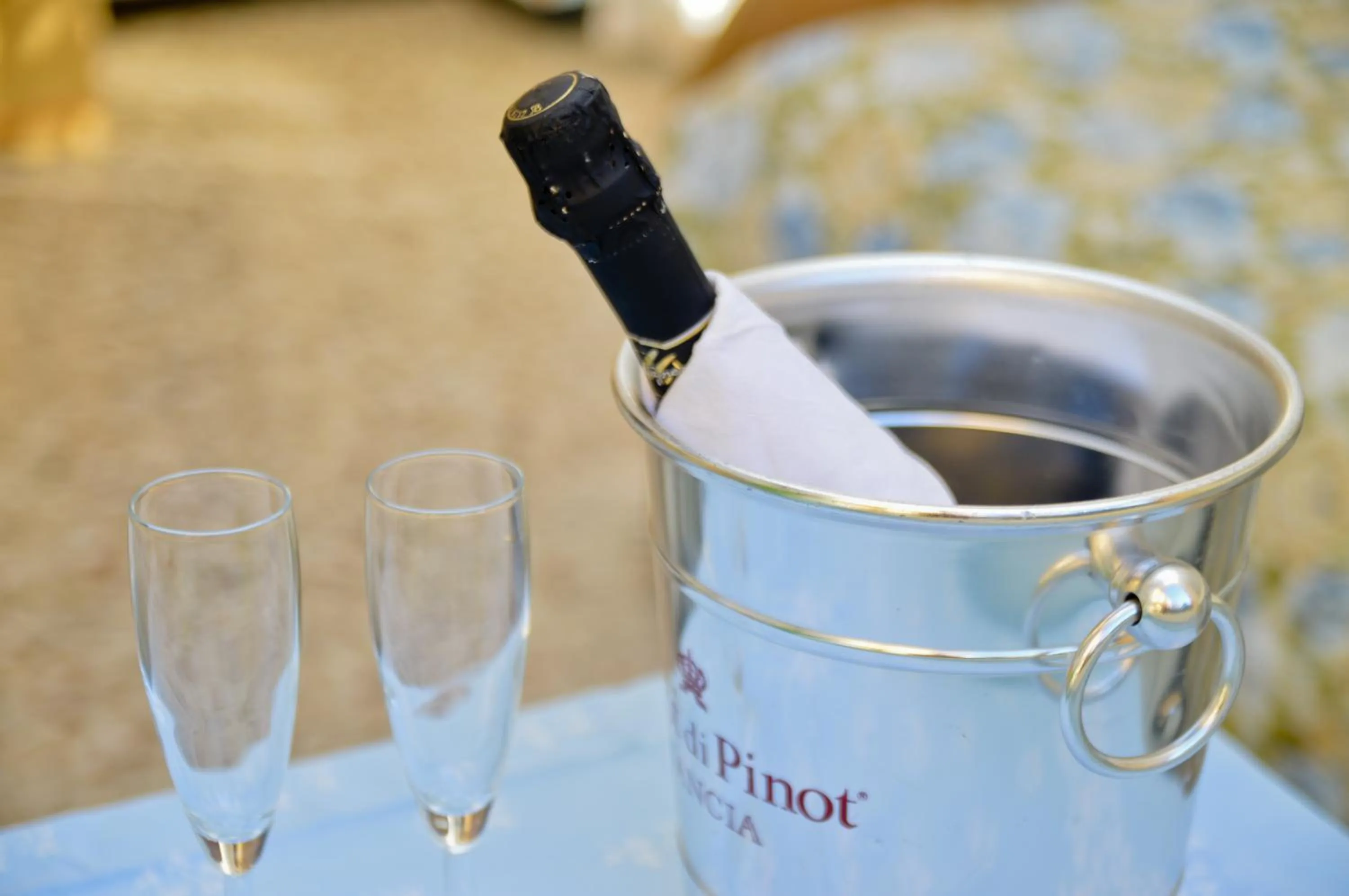 Alcoholic drinks in Hotel Deutsche Familien