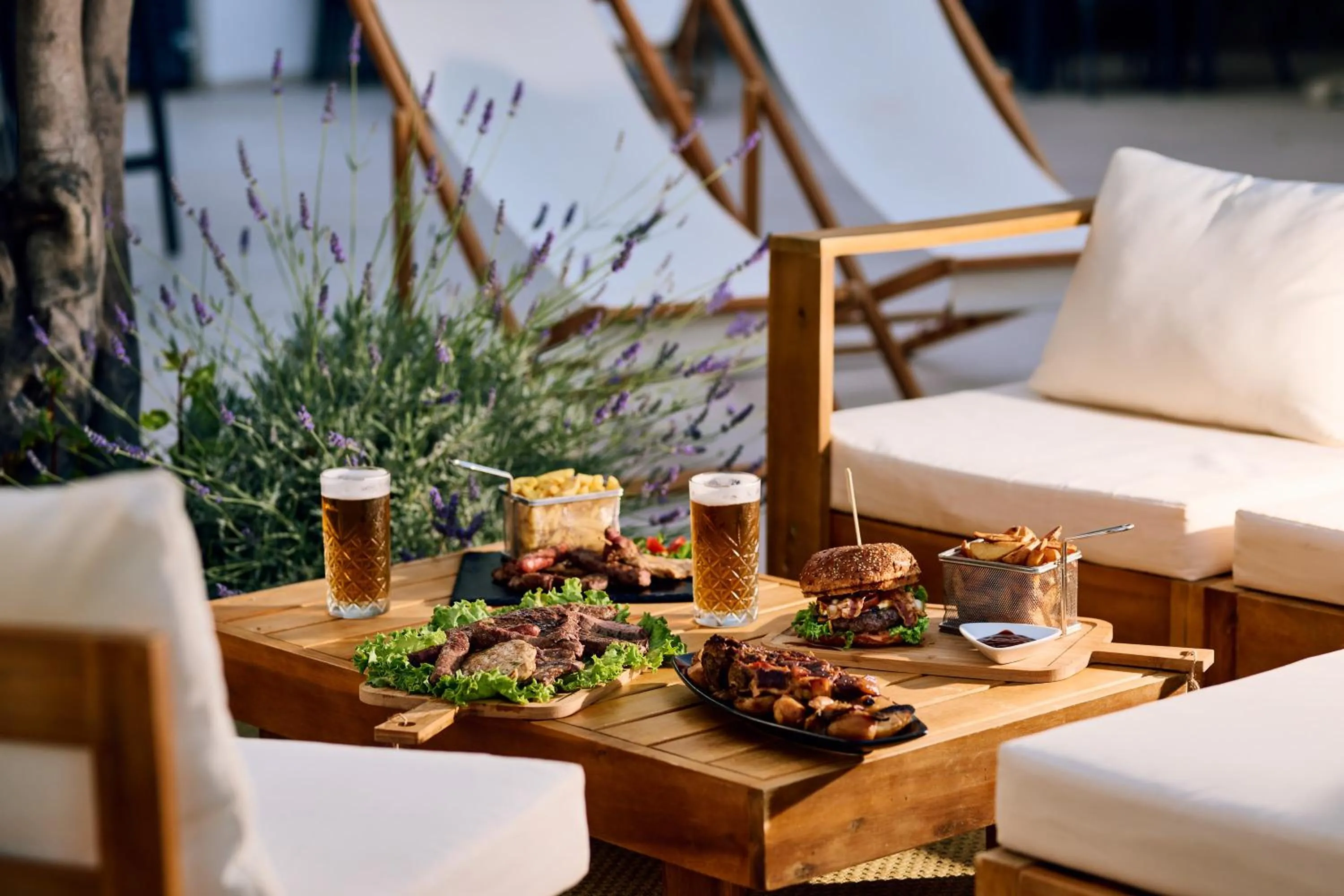 Restaurant/places to eat in Colentum Resort Murter