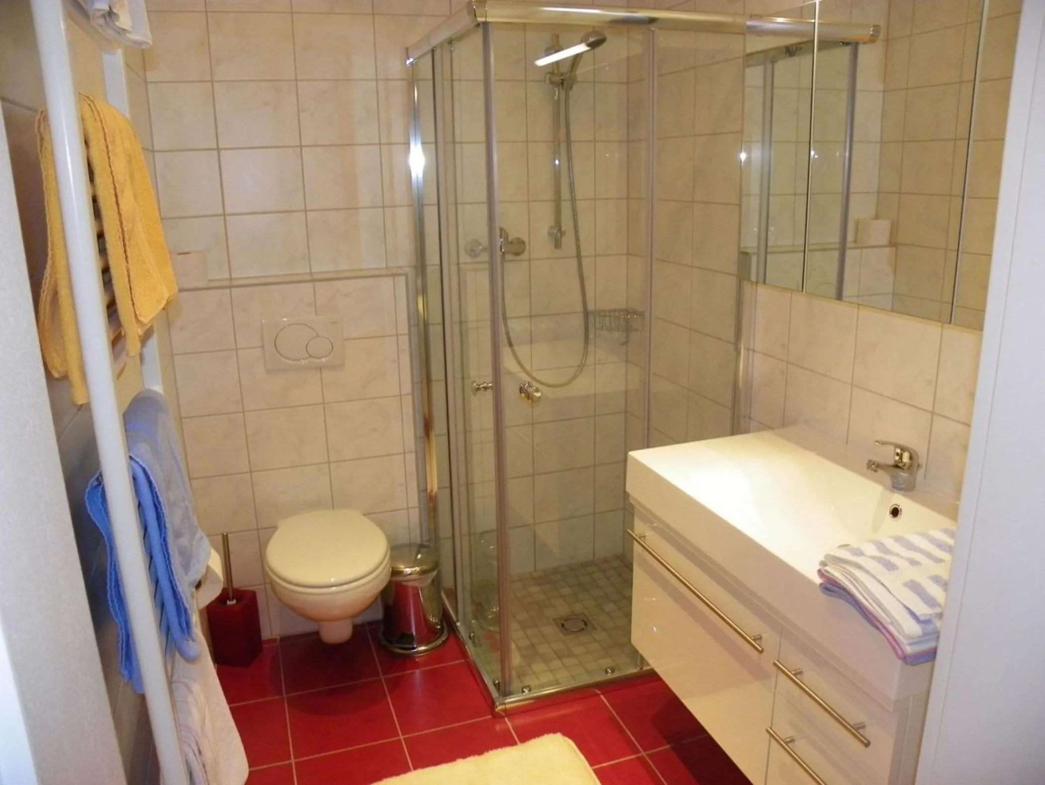 Bathroom in Ferienwohnung Ski-Hans