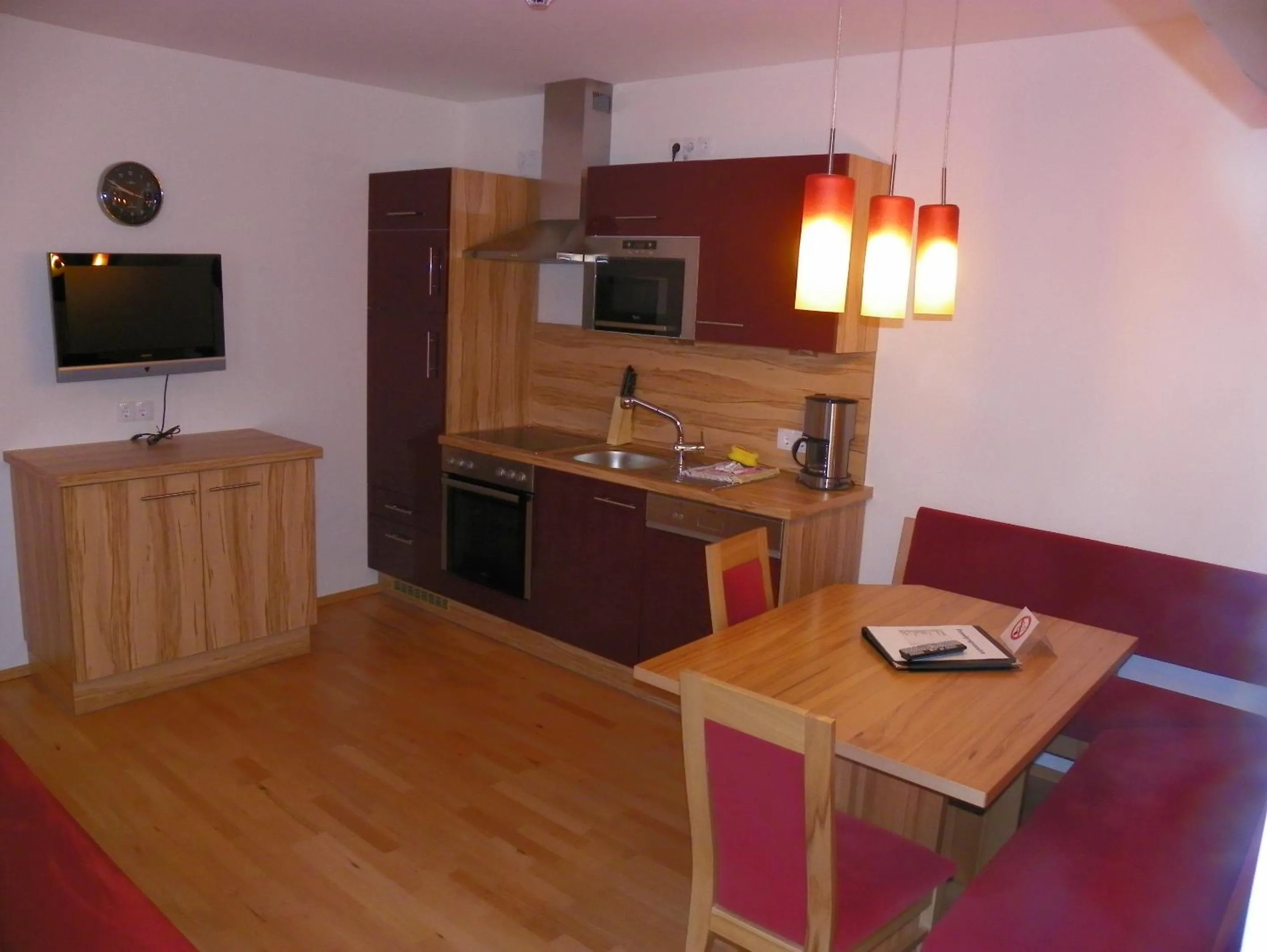 Kitchen or kitchenette in Ferienwohnung Ski-Hans