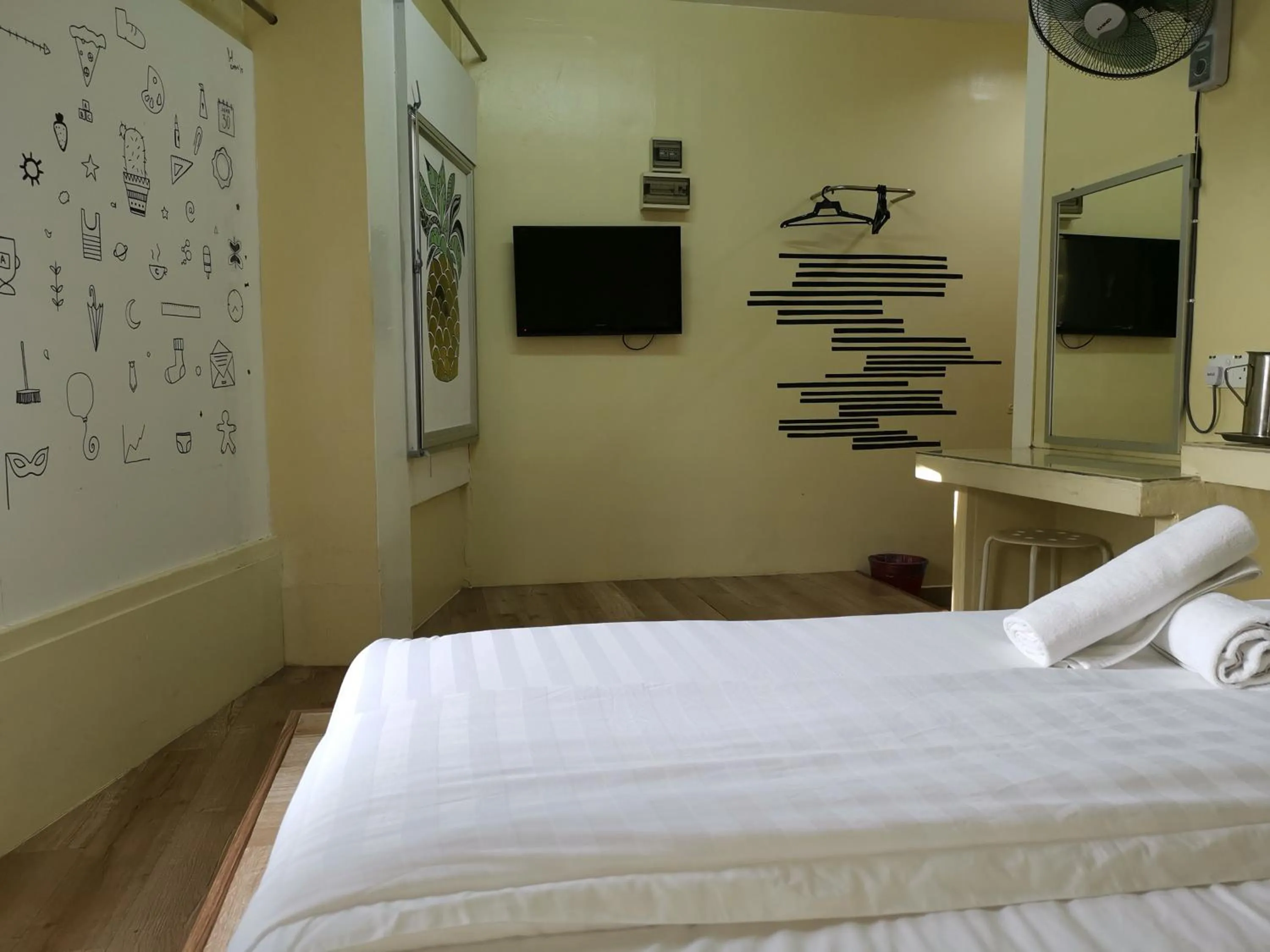 Bed in Abby by the river