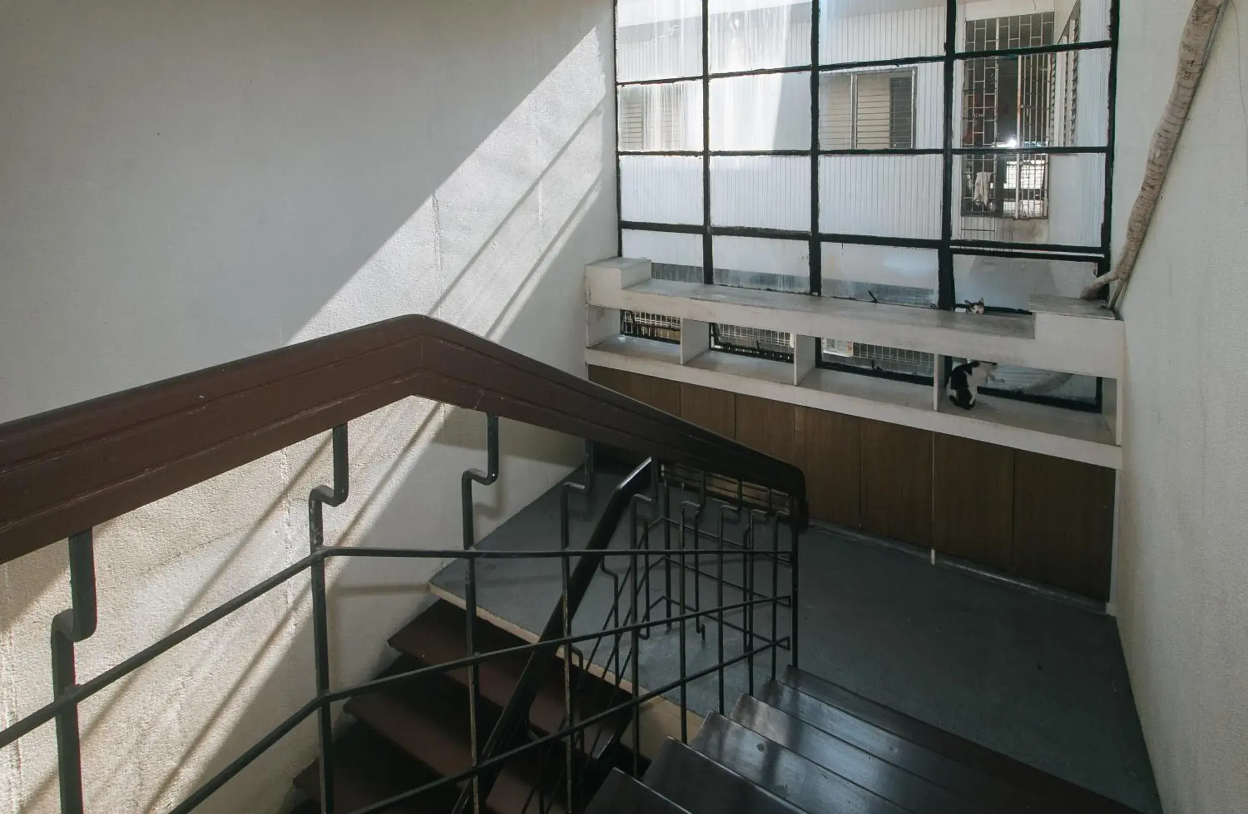 Area and facilities in RedDoorz Plus at Boni Avenue Mandaluyong Area and facilities in RedDoorz Plus at Boni Avenue Mandaluyong