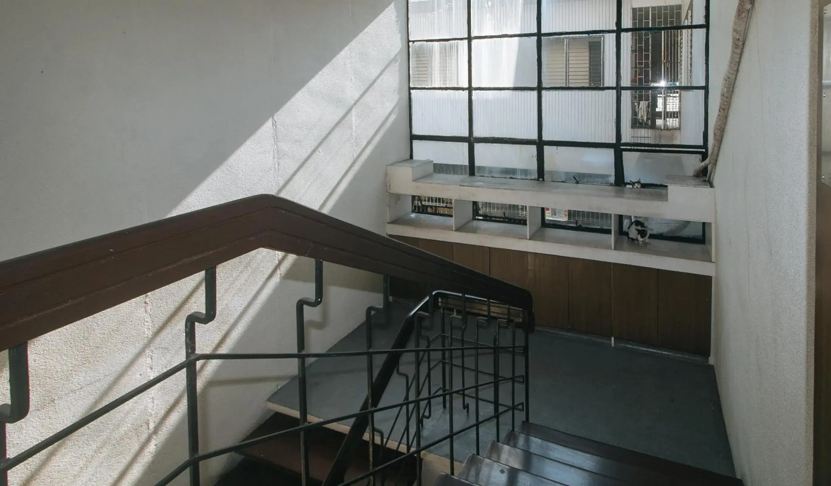 Area and facilities in RedDoorz Plus at Boni Avenue Mandaluyong Area and facilities in RedDoorz Plus at Boni Avenue Mandaluyong