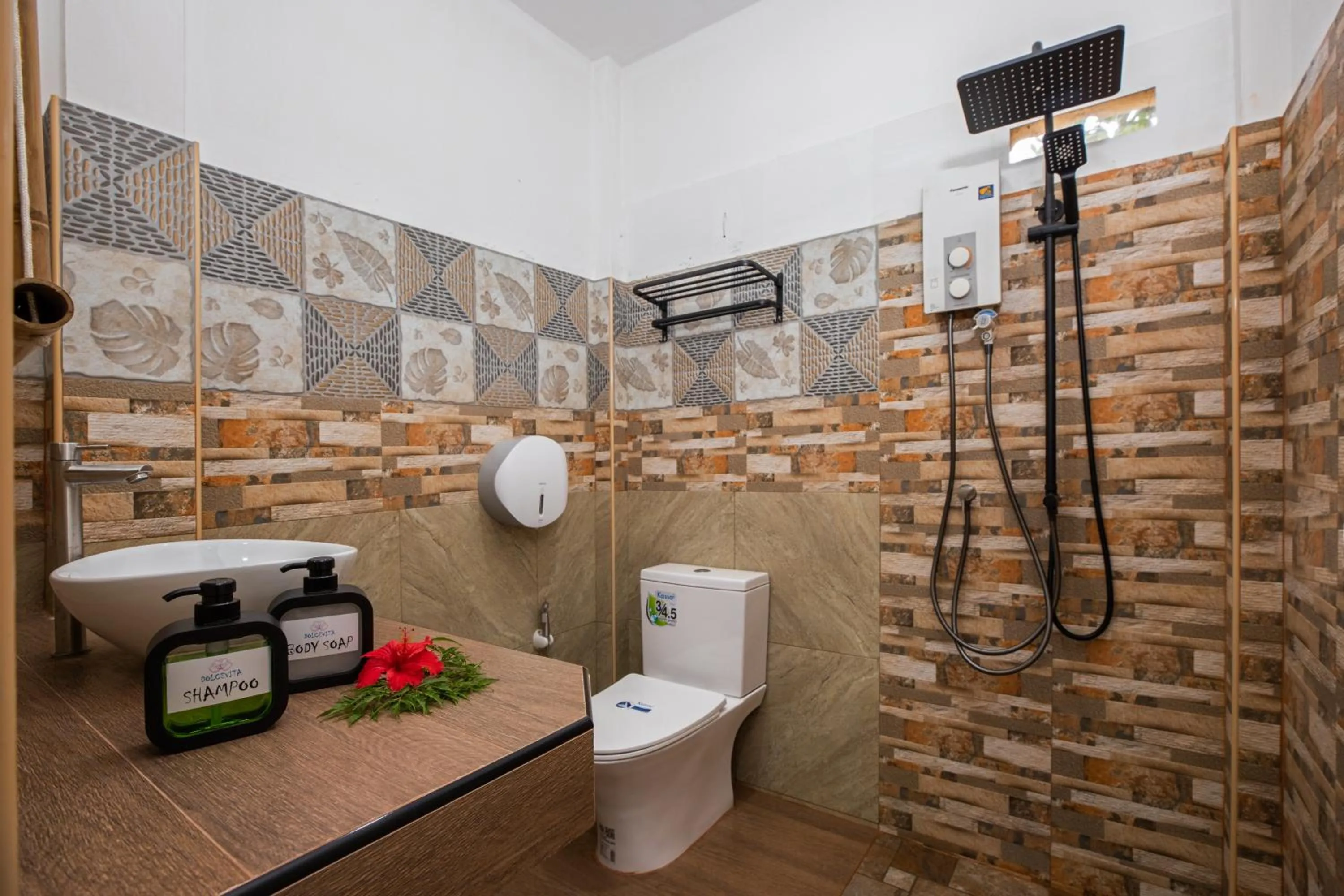 Toilet in DolceVita Wonderful Resort