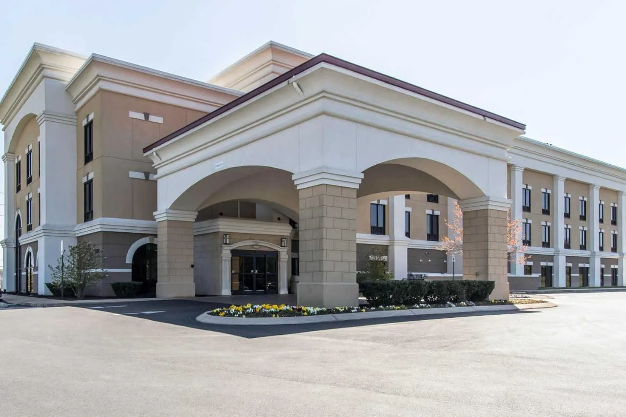 Property building in Comfort Inn & Suites Shawnee - Kansas City