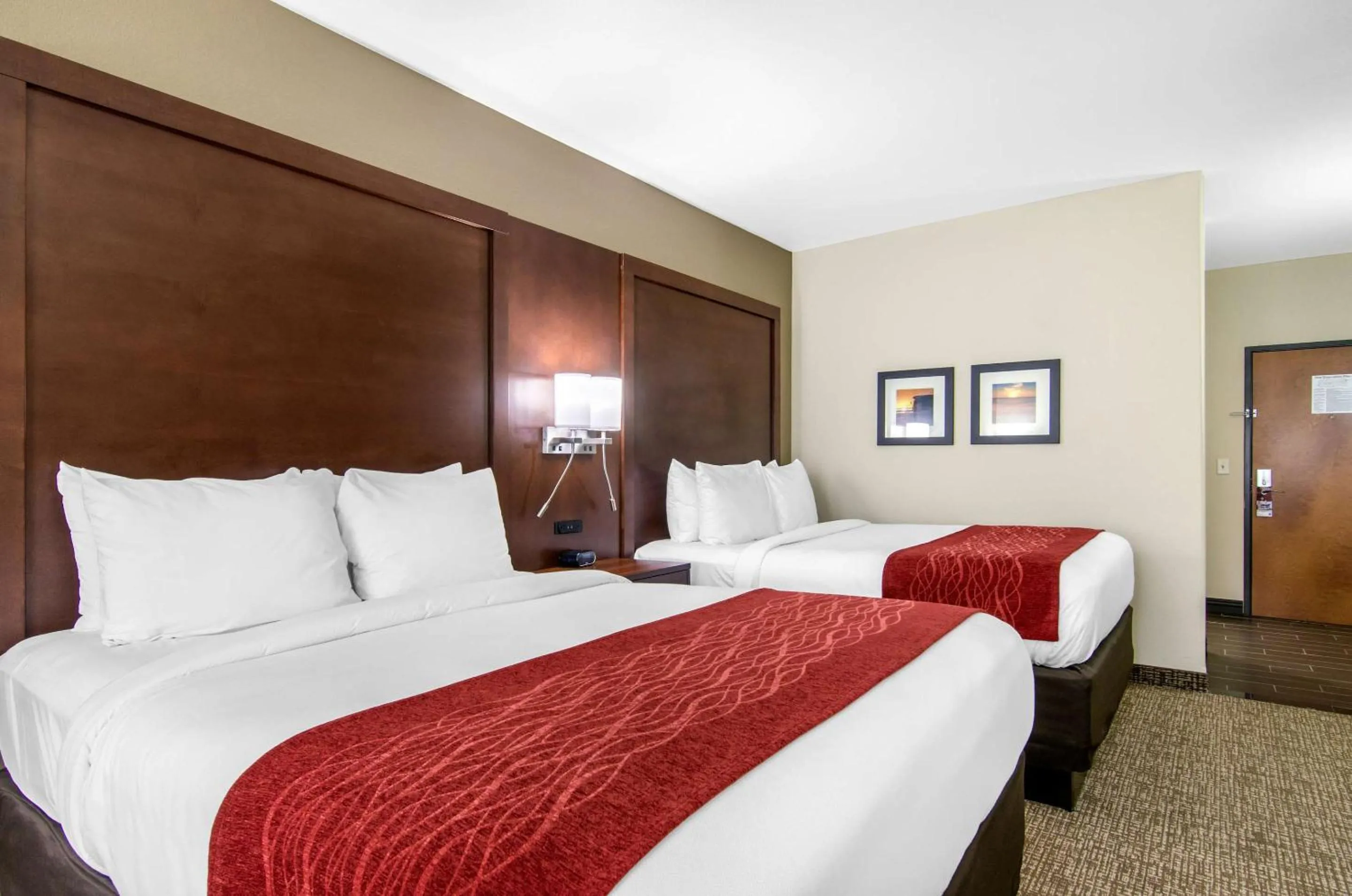 Bedroom, Bed in Comfort Inn & Suites Shawnee - Kansas City
