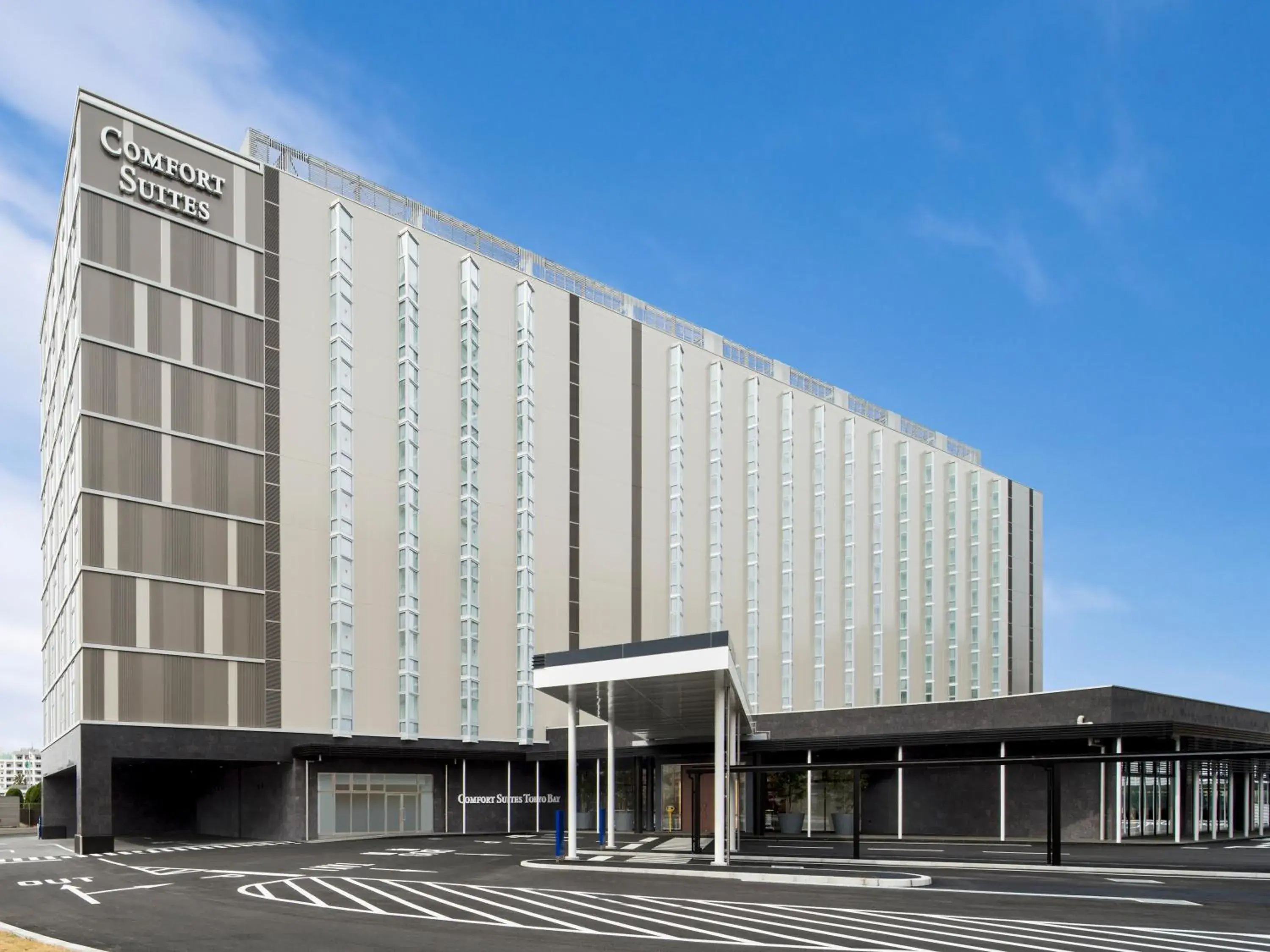 Property building in Comfort Suites Tokyo Bay Property building in Comfort Suites Tokyo Bay