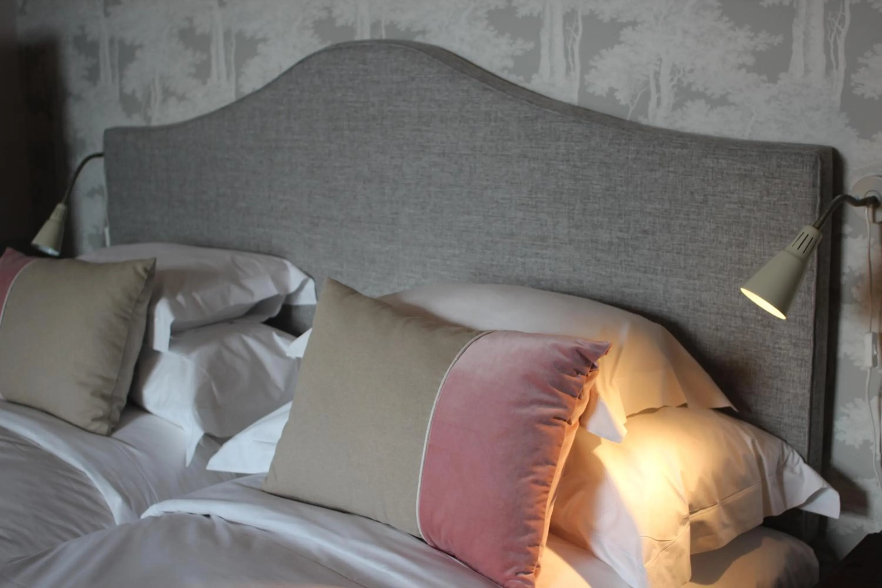 Decorative detail, Bed in Pousada Vila Óbidos