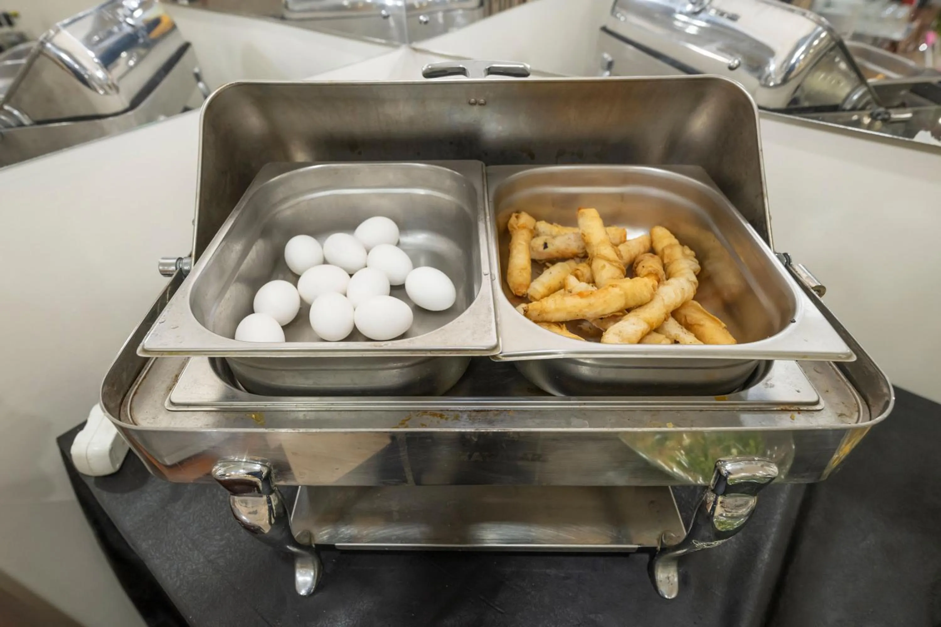 Buffet breakfast in Tugra Hotel