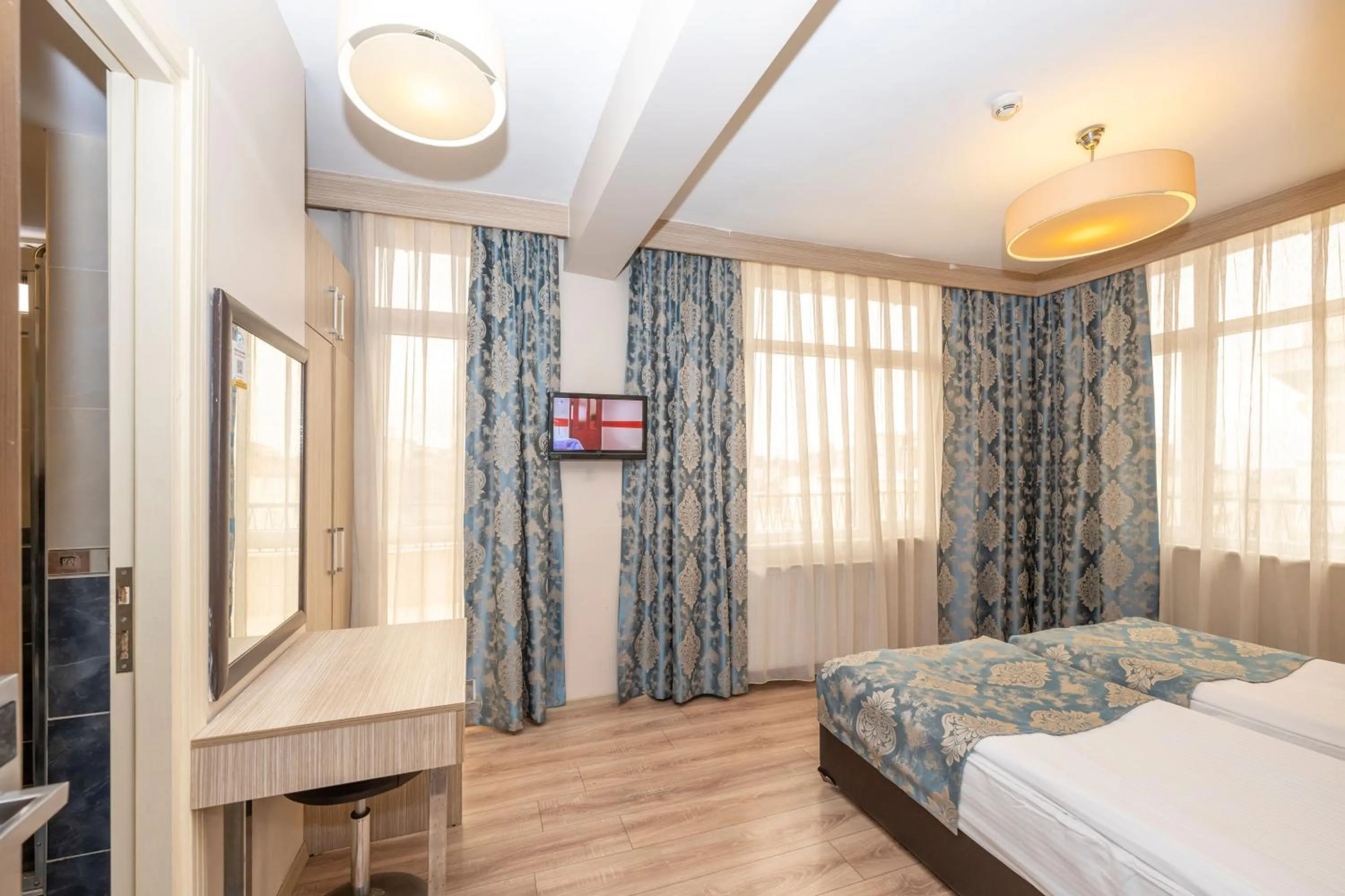 Photo of the whole room, Bed in Tugra Hotel