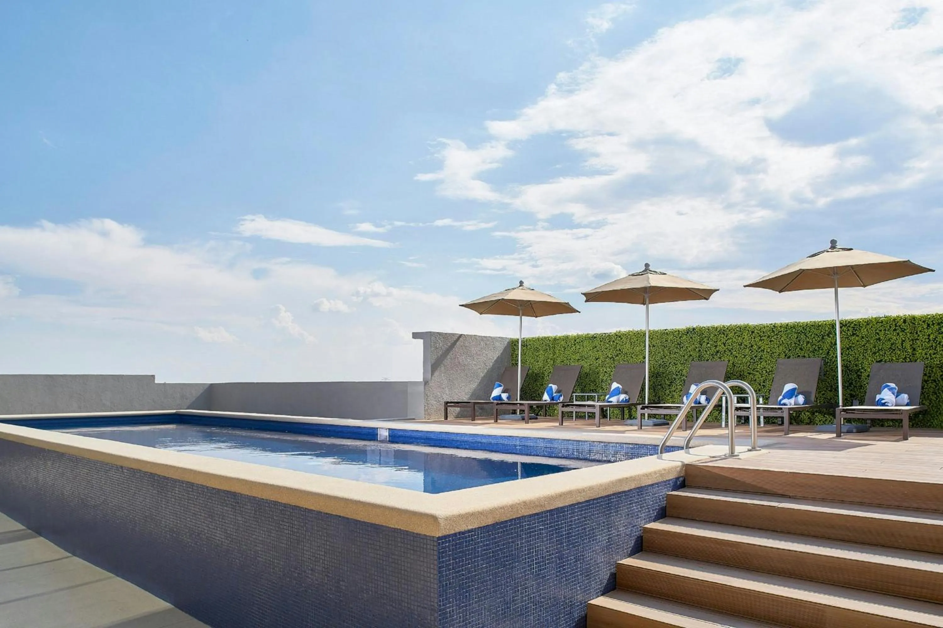Swimming pool in Fairfield Inn & Suites by Marriott Aguascalientes