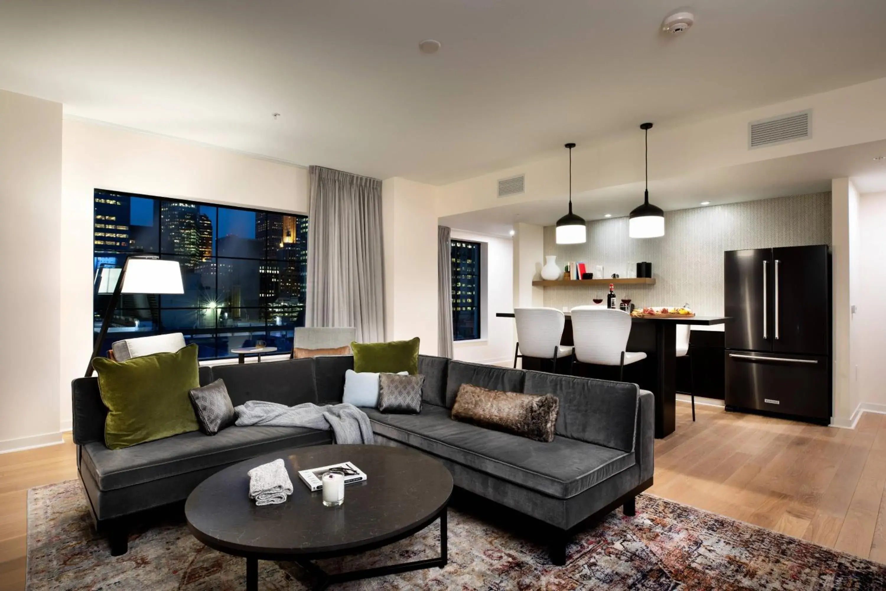 Photo of the whole room in Elliot Park Hotel, Autograph Collection Photo of the whole room in Elliot Park Hotel, Autograph Collection