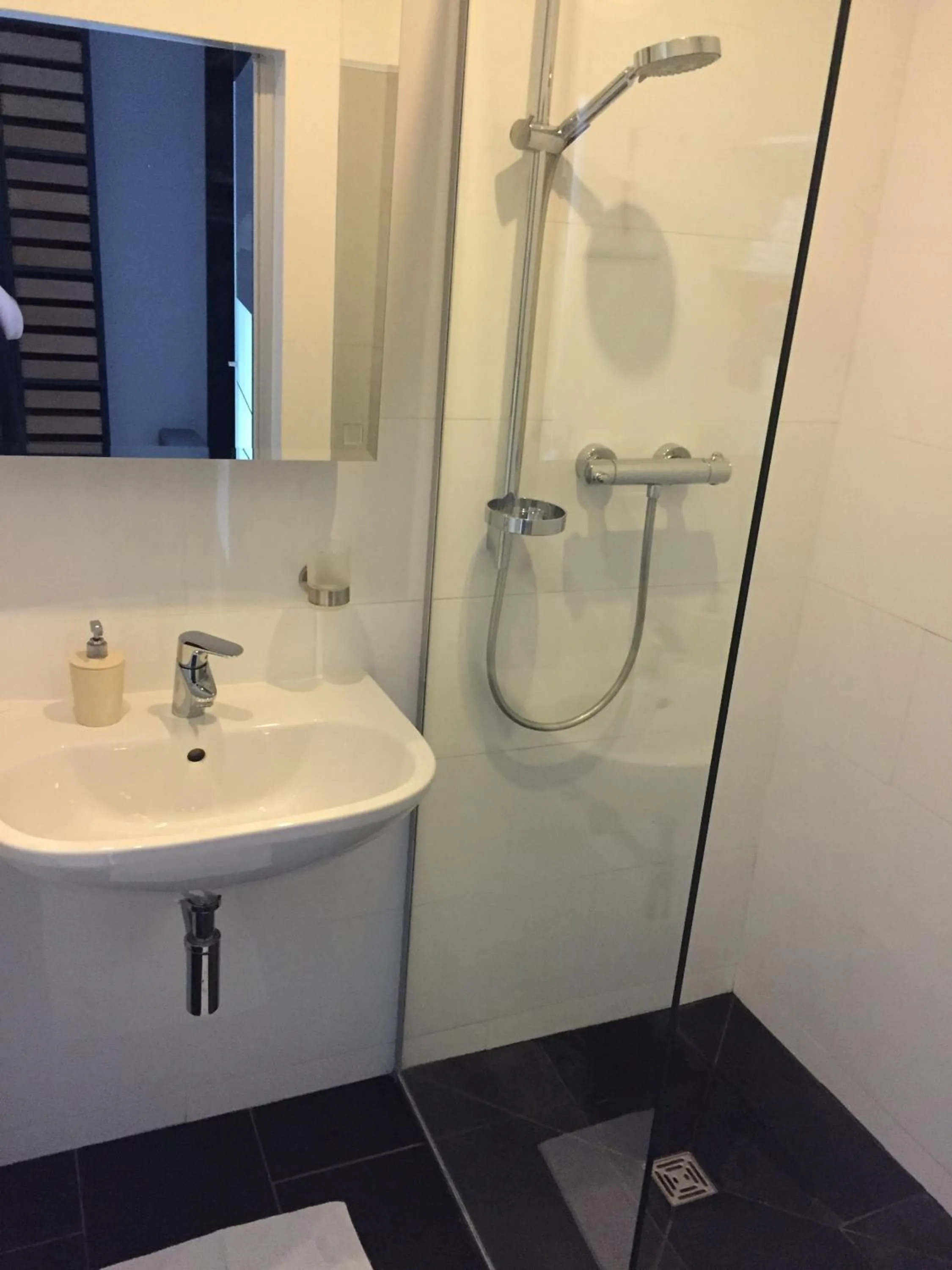 Bathroom in mama käthe - Apartments
