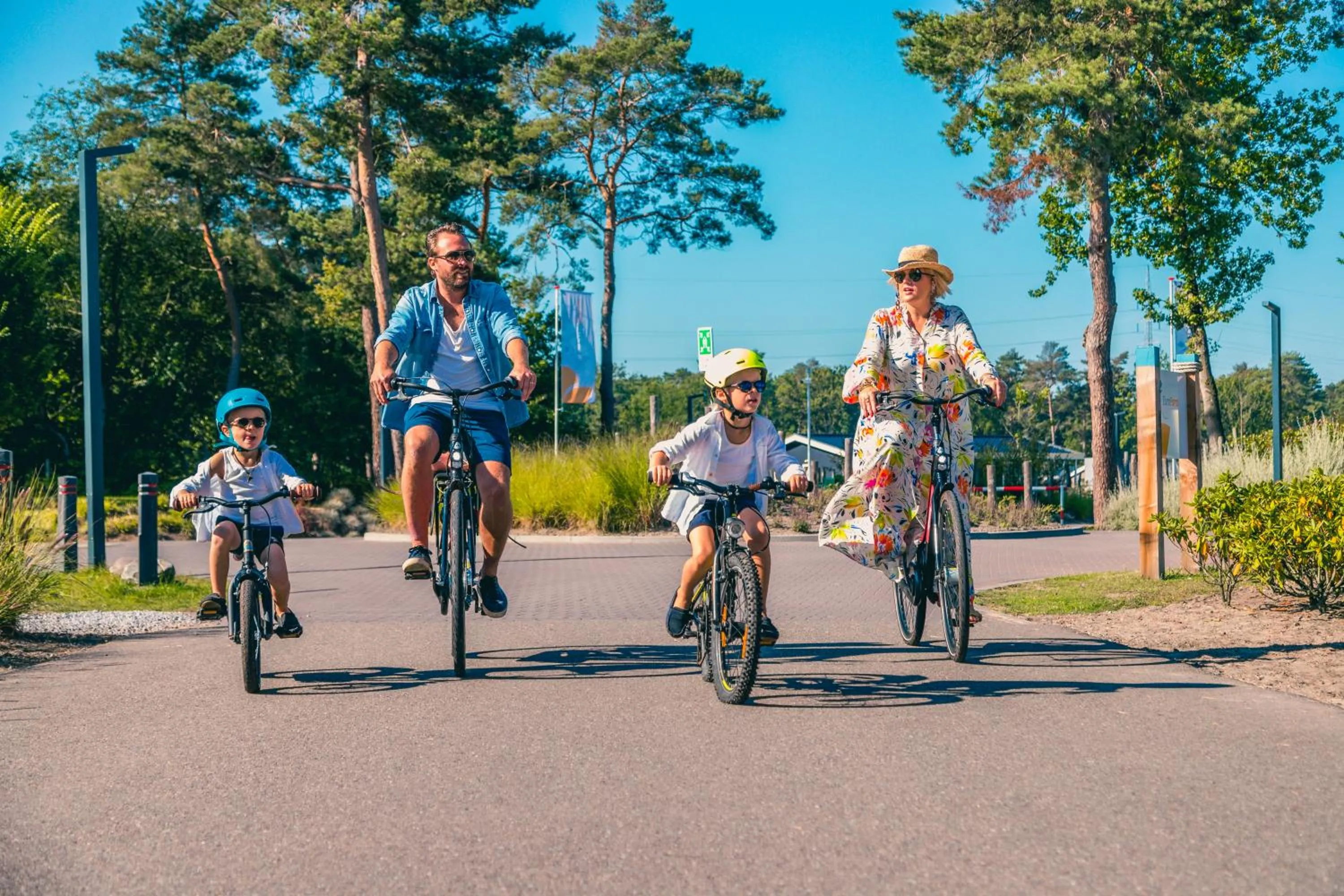 People in EuroParcs Zilverstrand