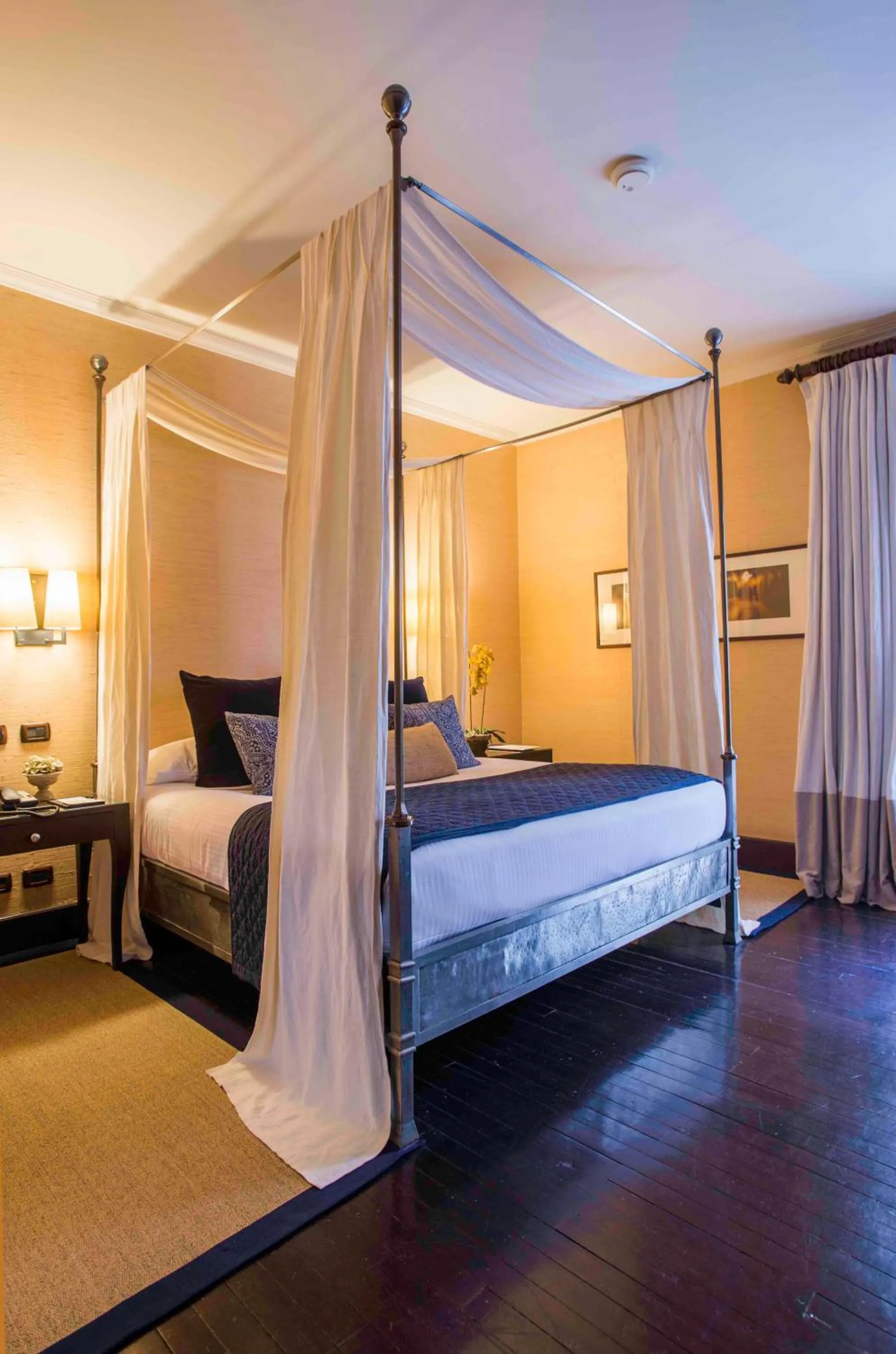 Bed in Hotel Casa Higueras