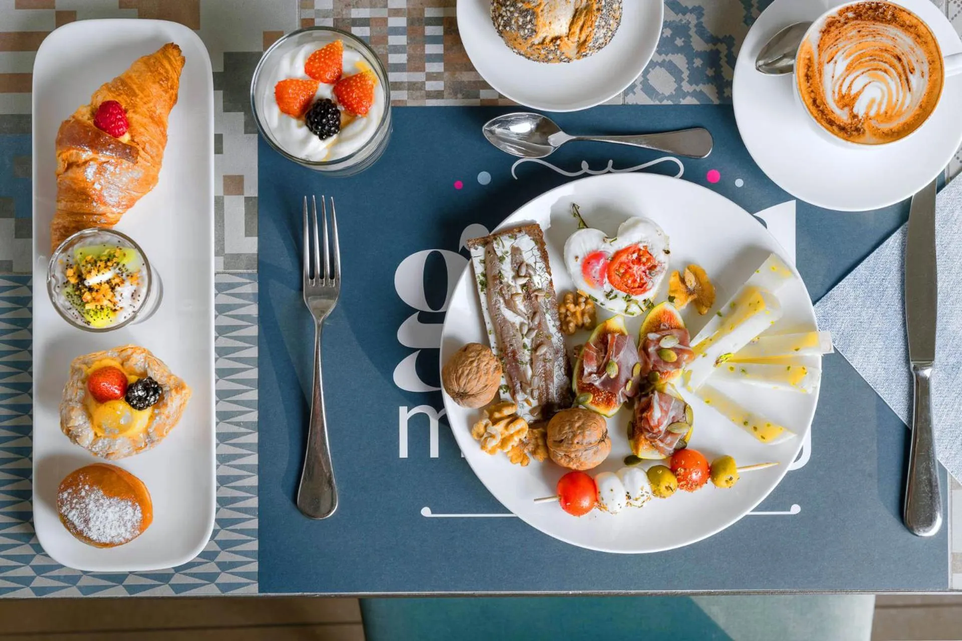 Breakfast in You & Me Beach Hotel