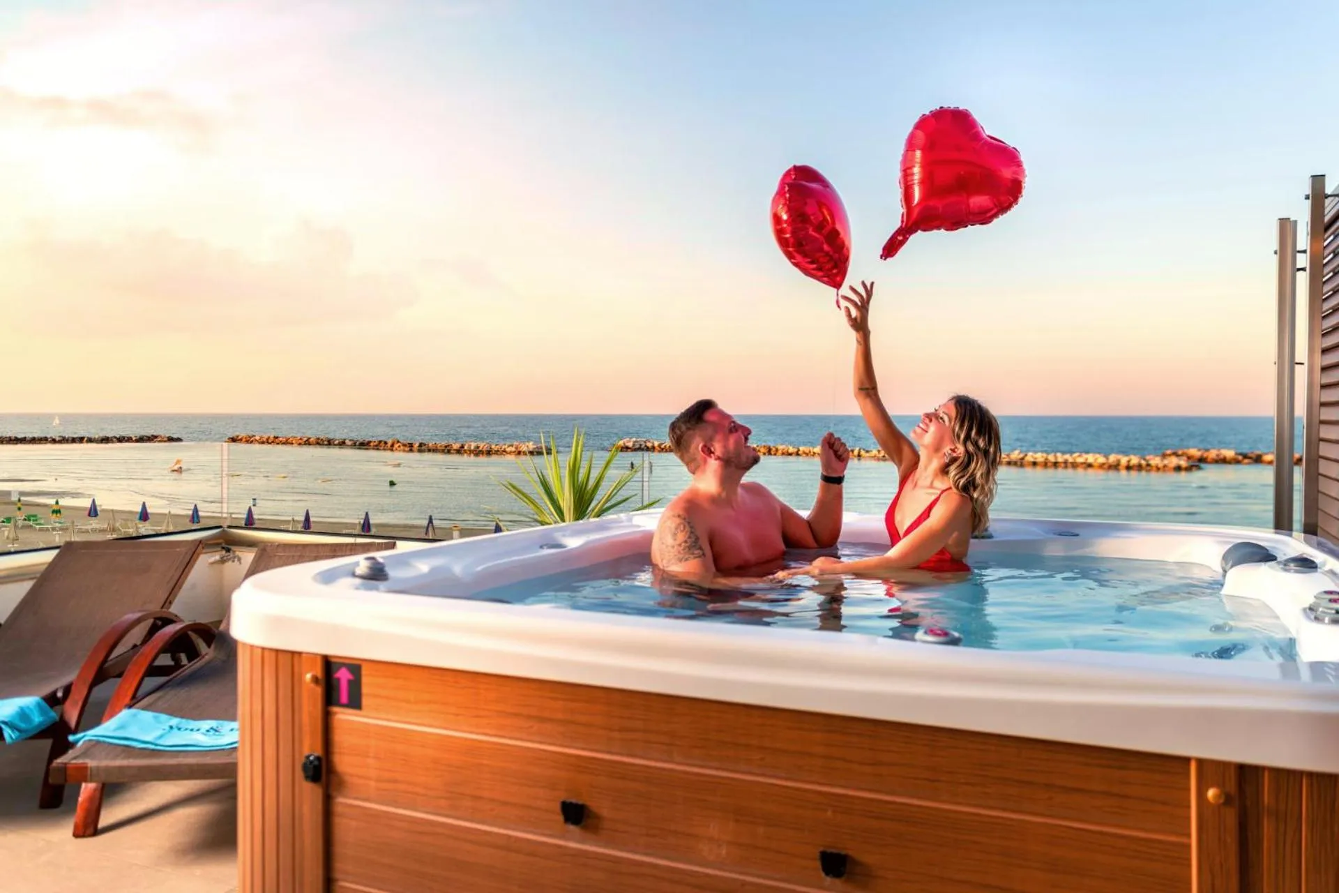 Hot Tub in You & Me Beach Hotel