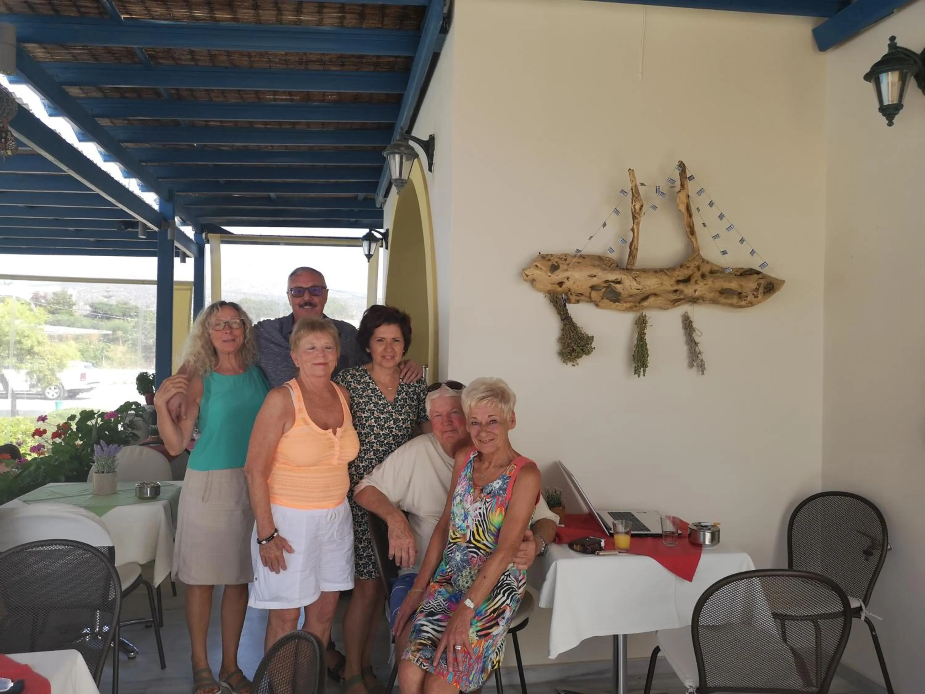 Restaurant/places to eat in Emporios Bay Hotel Chios