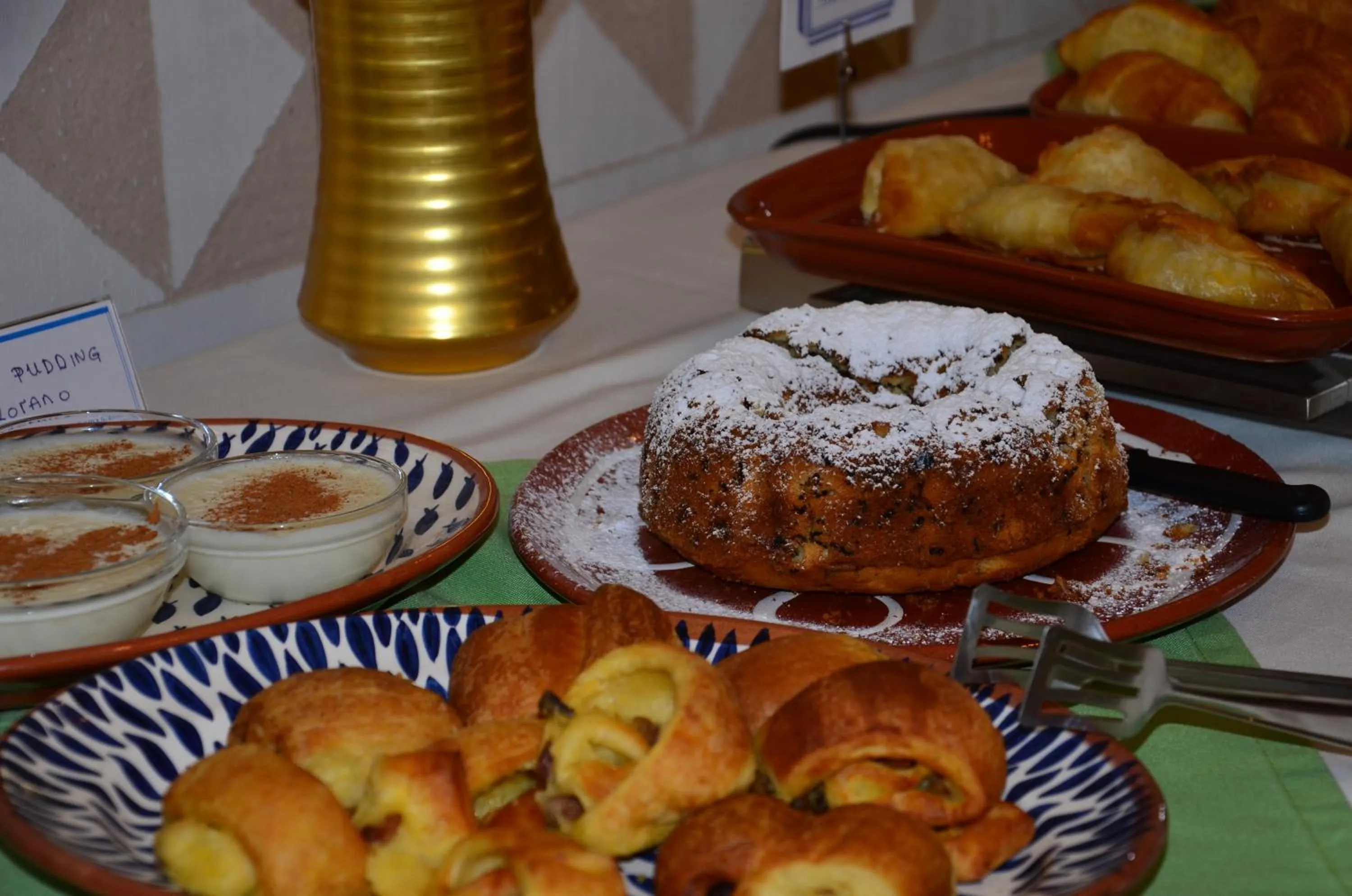 Food in Emporios Bay Hotel Chios