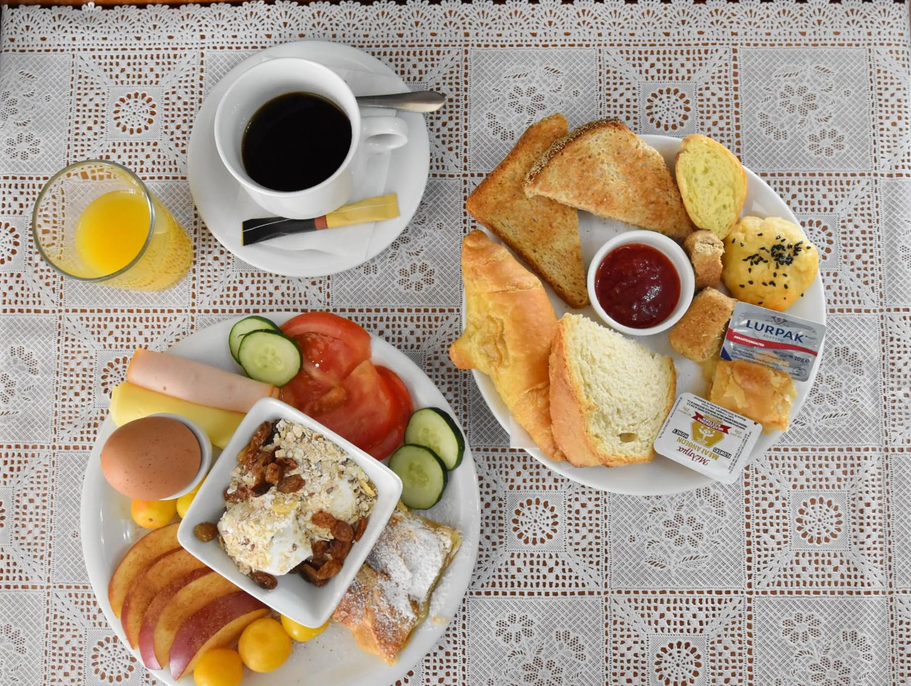 Breakfast in Emporios Bay Hotel Chios