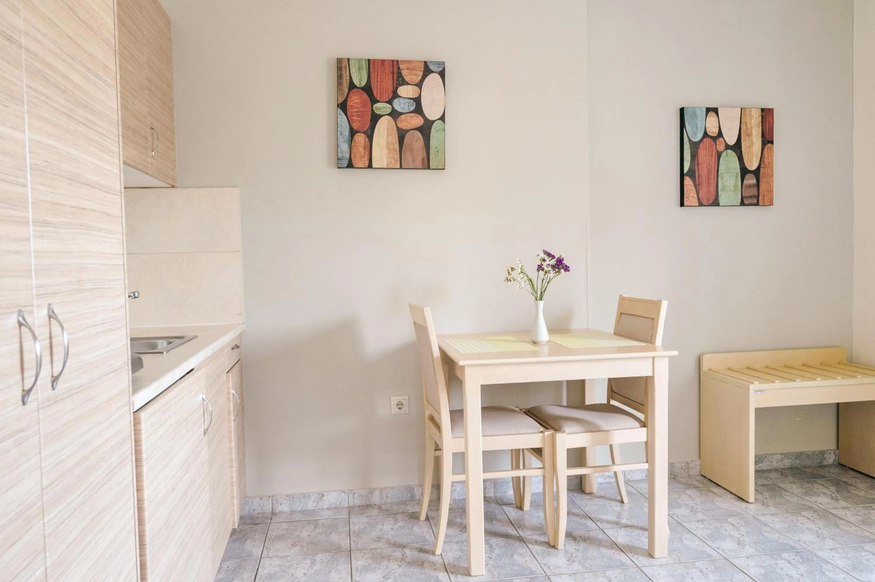 Kitchen or kitchenette in Emporios Bay Hotel Chios