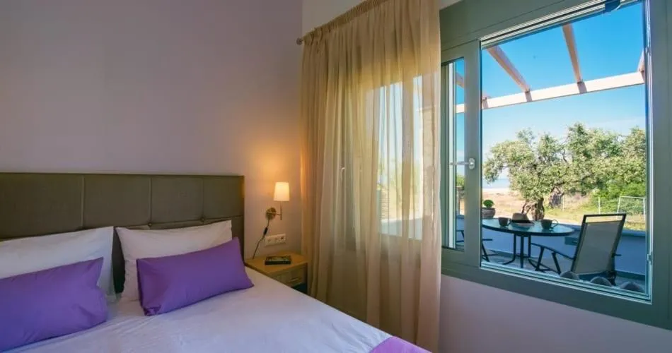 Bed in Terra di Olive Thassos