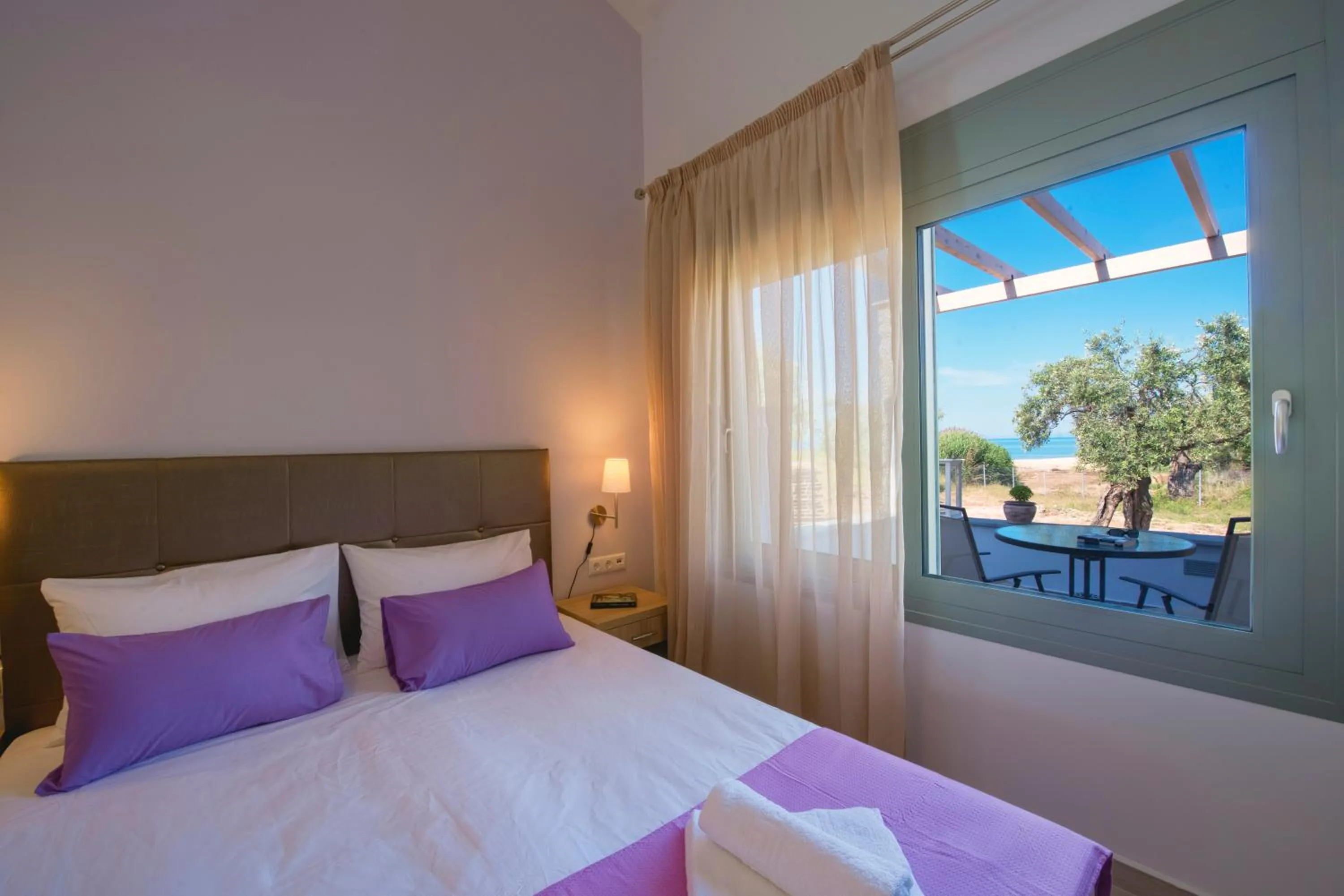 Balcony/Terrace, Bed in Terra di Olive Thassos