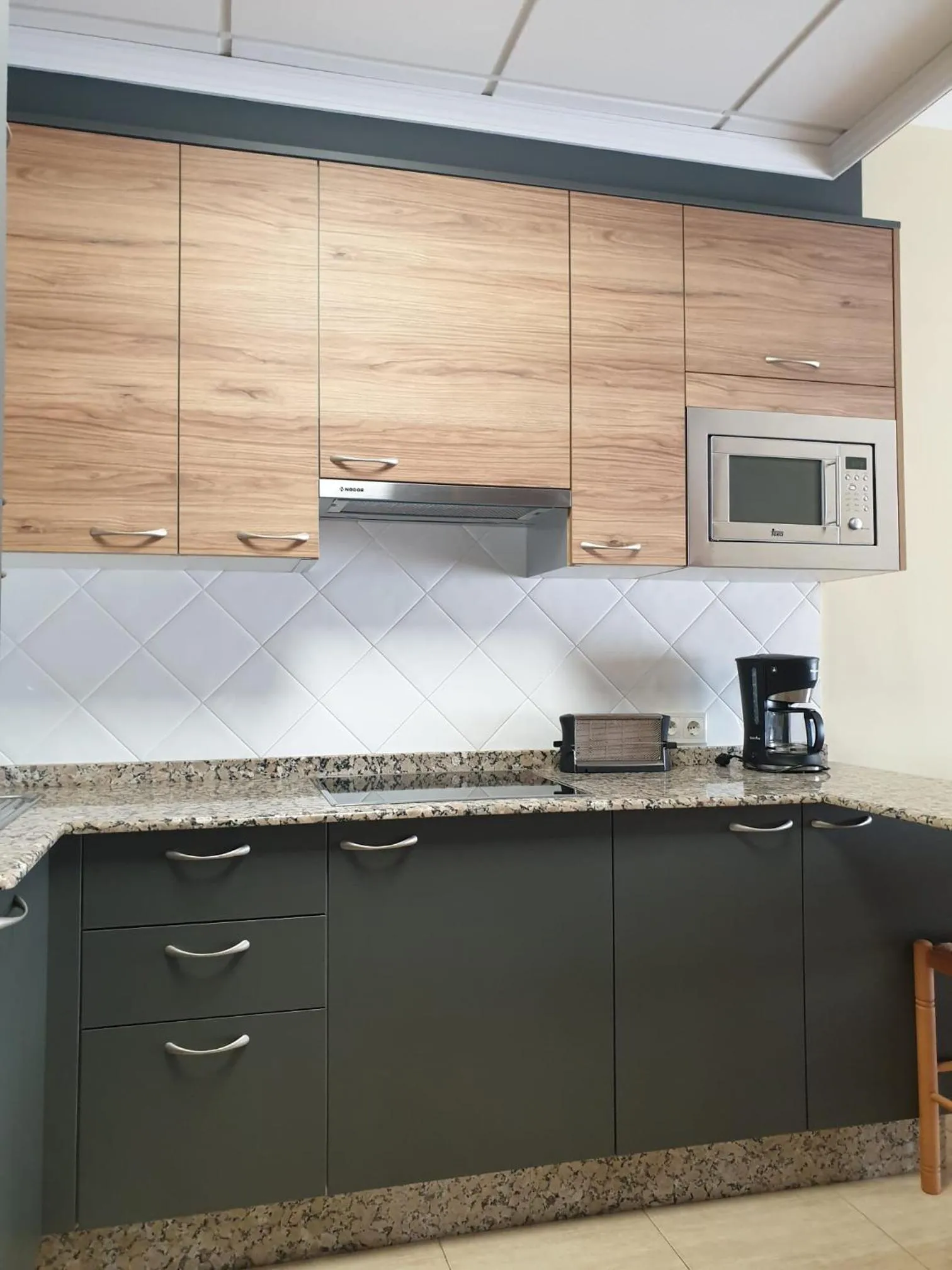 Kitchen or kitchenette in Apartamentos Atlántico Resort