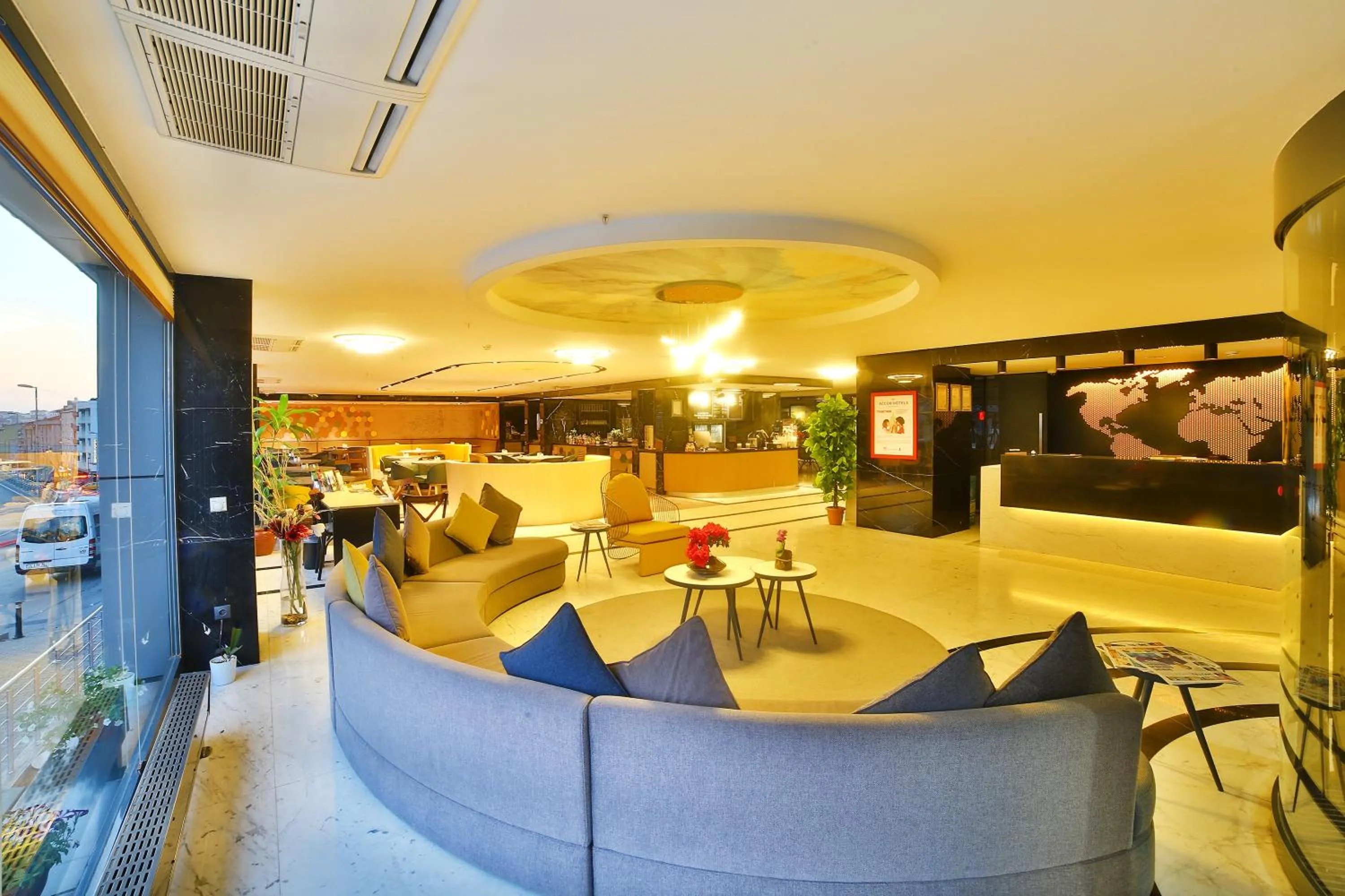Lobby or reception in ibis Styles Istanbul Bomonti