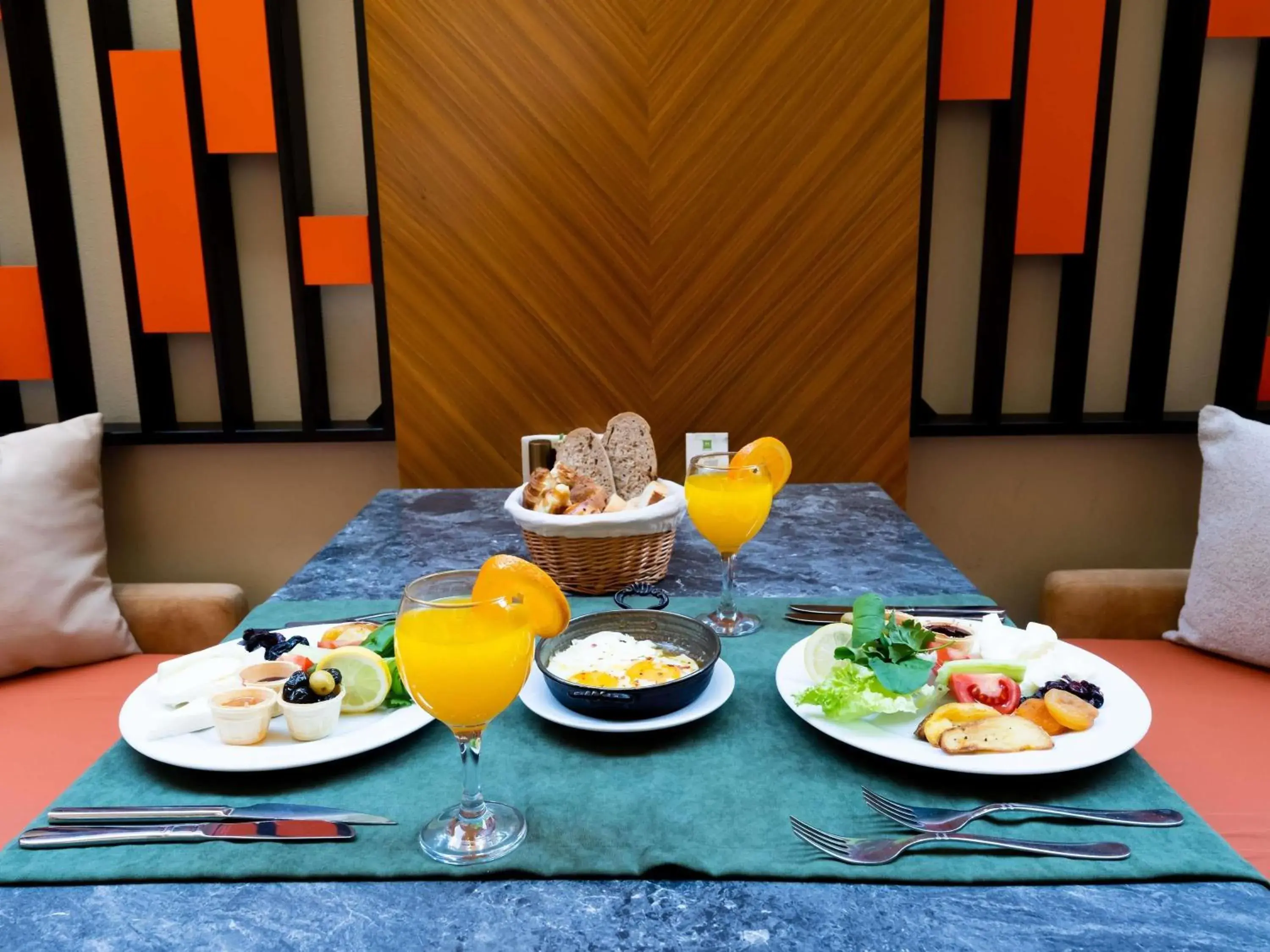 Property building in ibis Styles Istanbul Bomonti Property building in ibis Styles Istanbul Bomonti