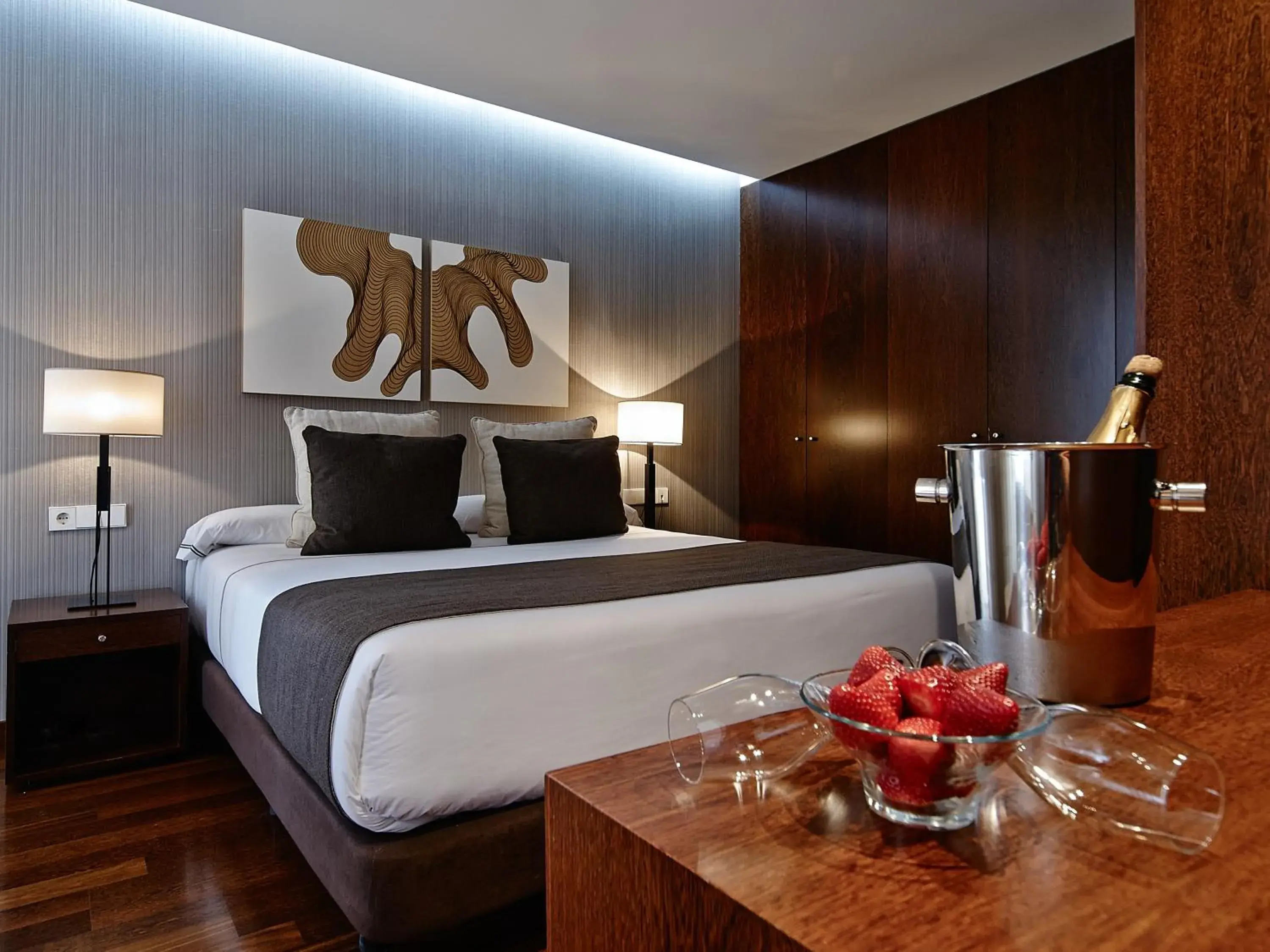 Superior Double Room in Carris Cardenal Quevedo Superior Double Room in Carris Cardenal Quevedo