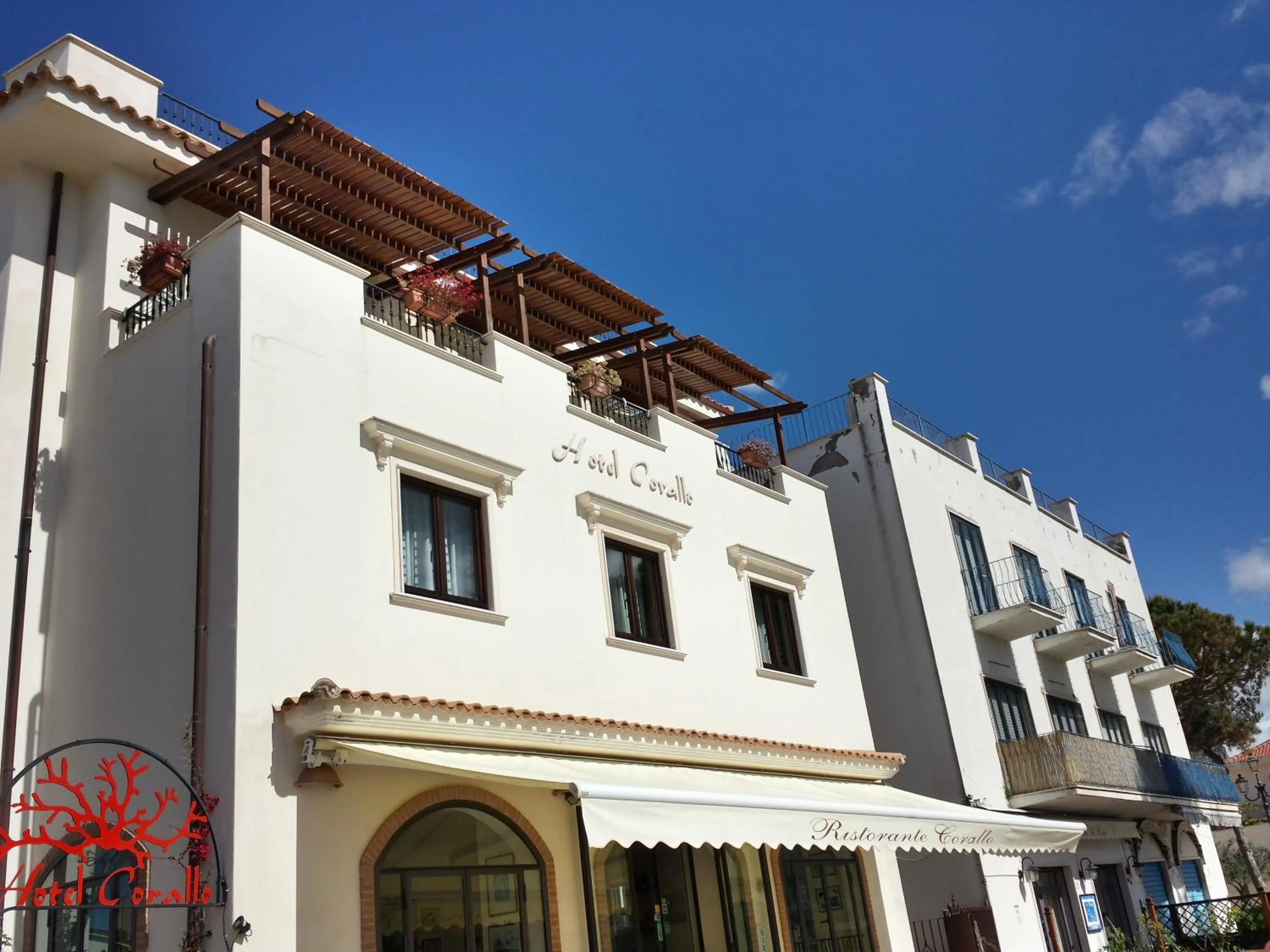 Property building in Hotel Corallo Sperlonga
