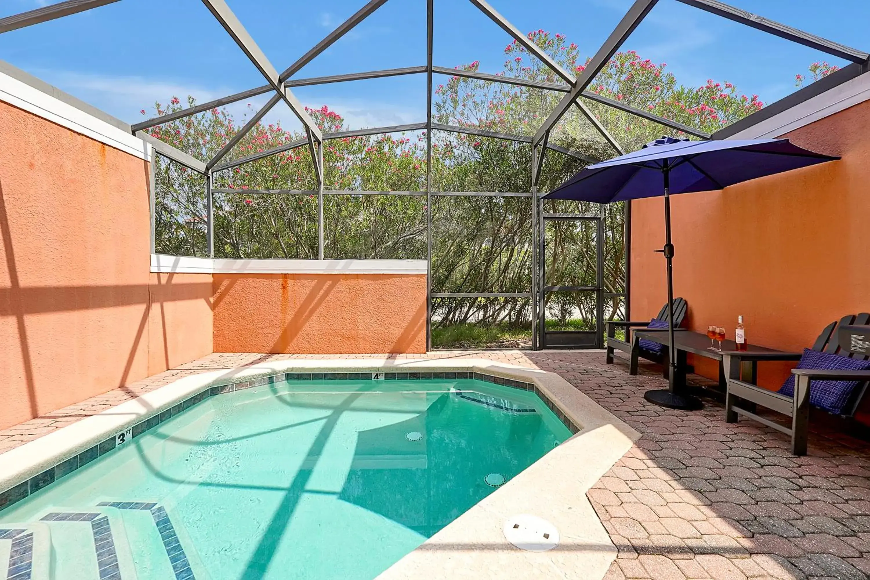 Swimming pool in Encantada Resort Vacation Townhomes by IDILIQ Swimming pool in Encantada Resort Vacation Townhomes by IDILIQ