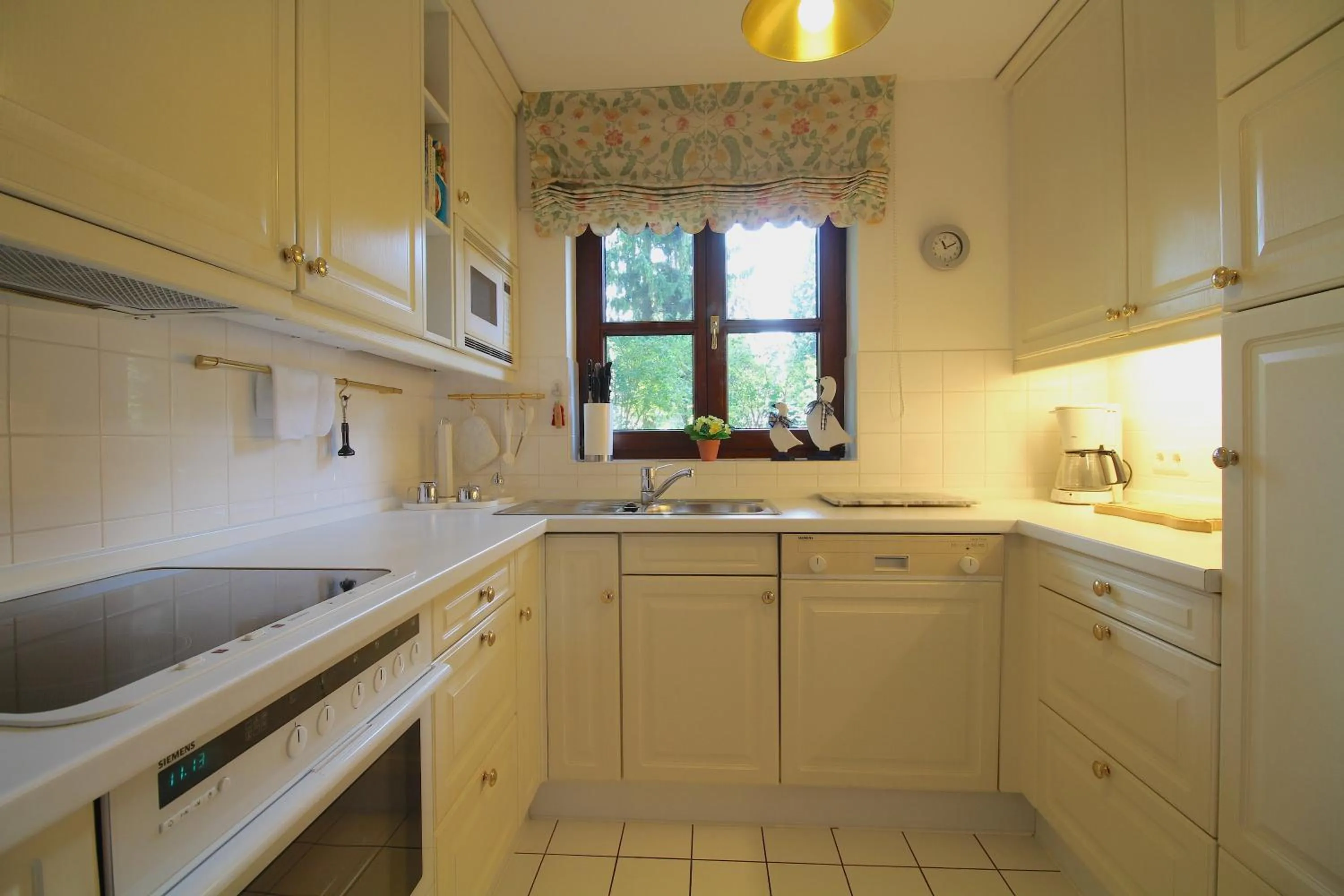 Kitchen or kitchenette in FeWo Gudrun