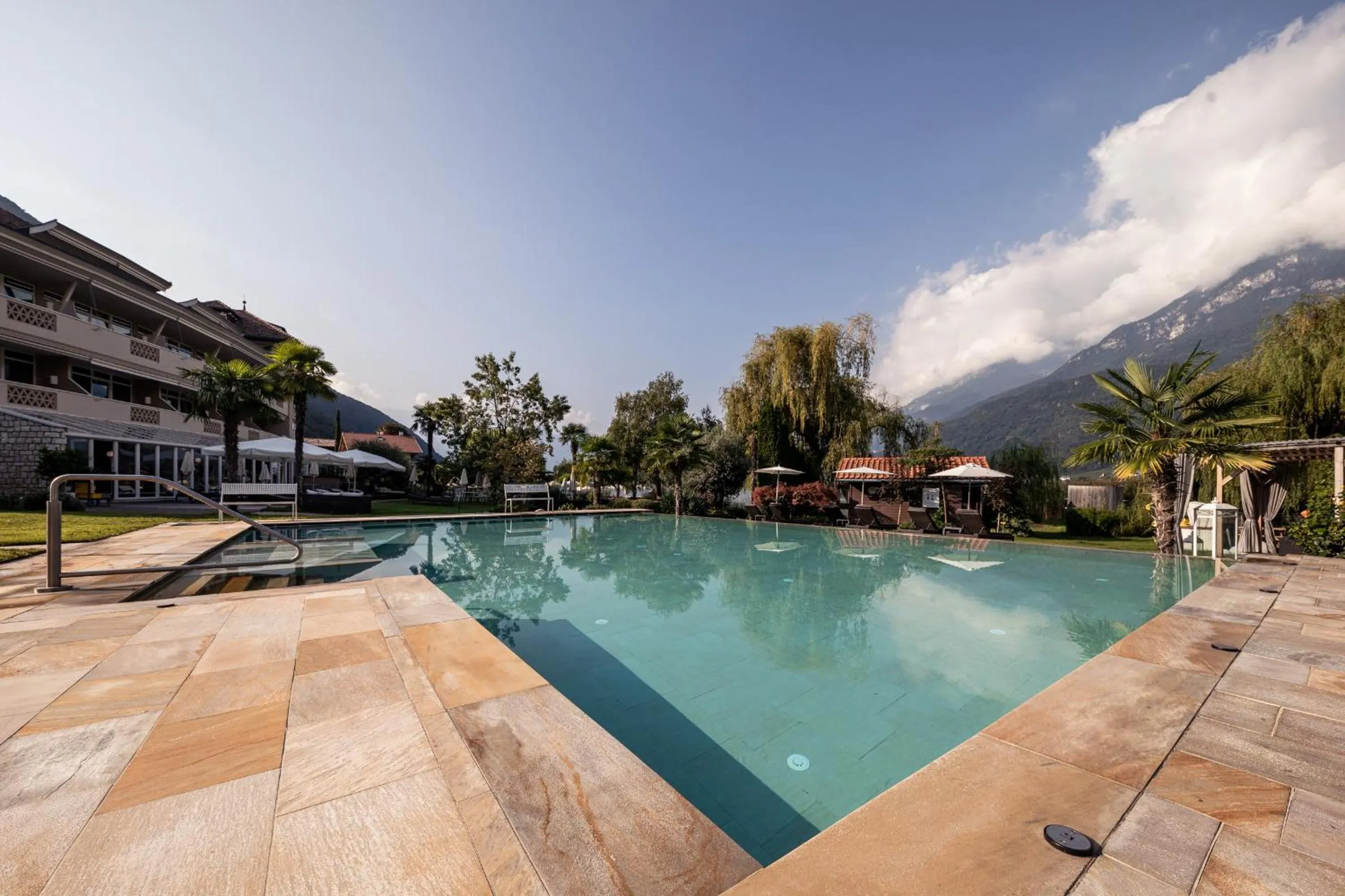 Swimming pool in Parc Hotel Am See