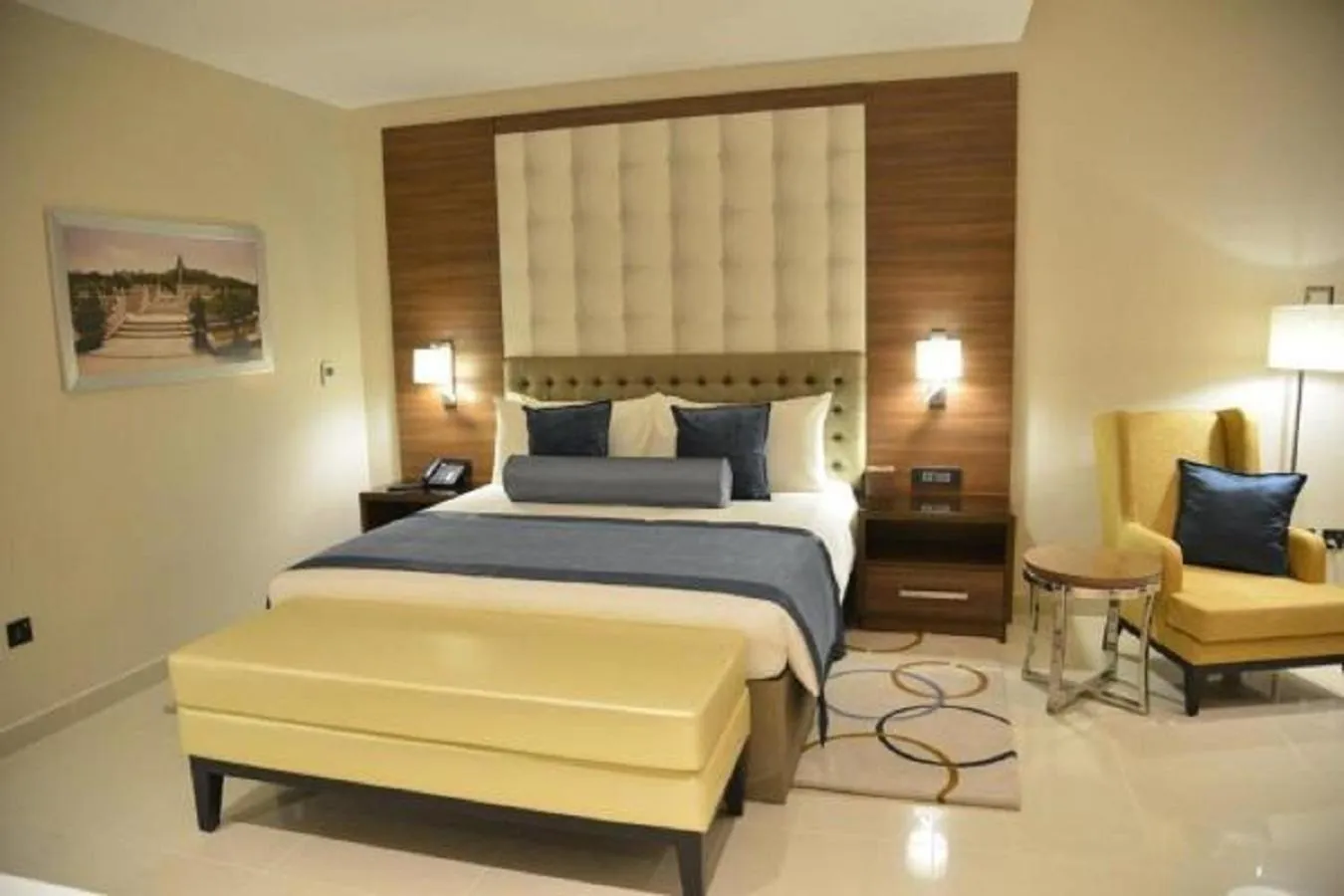 Bedroom, Bed in The Envoy Hotel Abuja