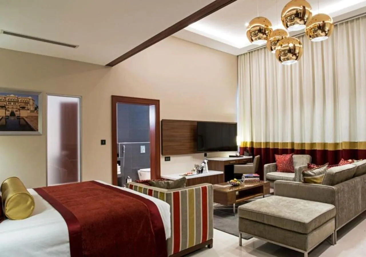 Bedroom, Bed in The Envoy Hotel Abuja