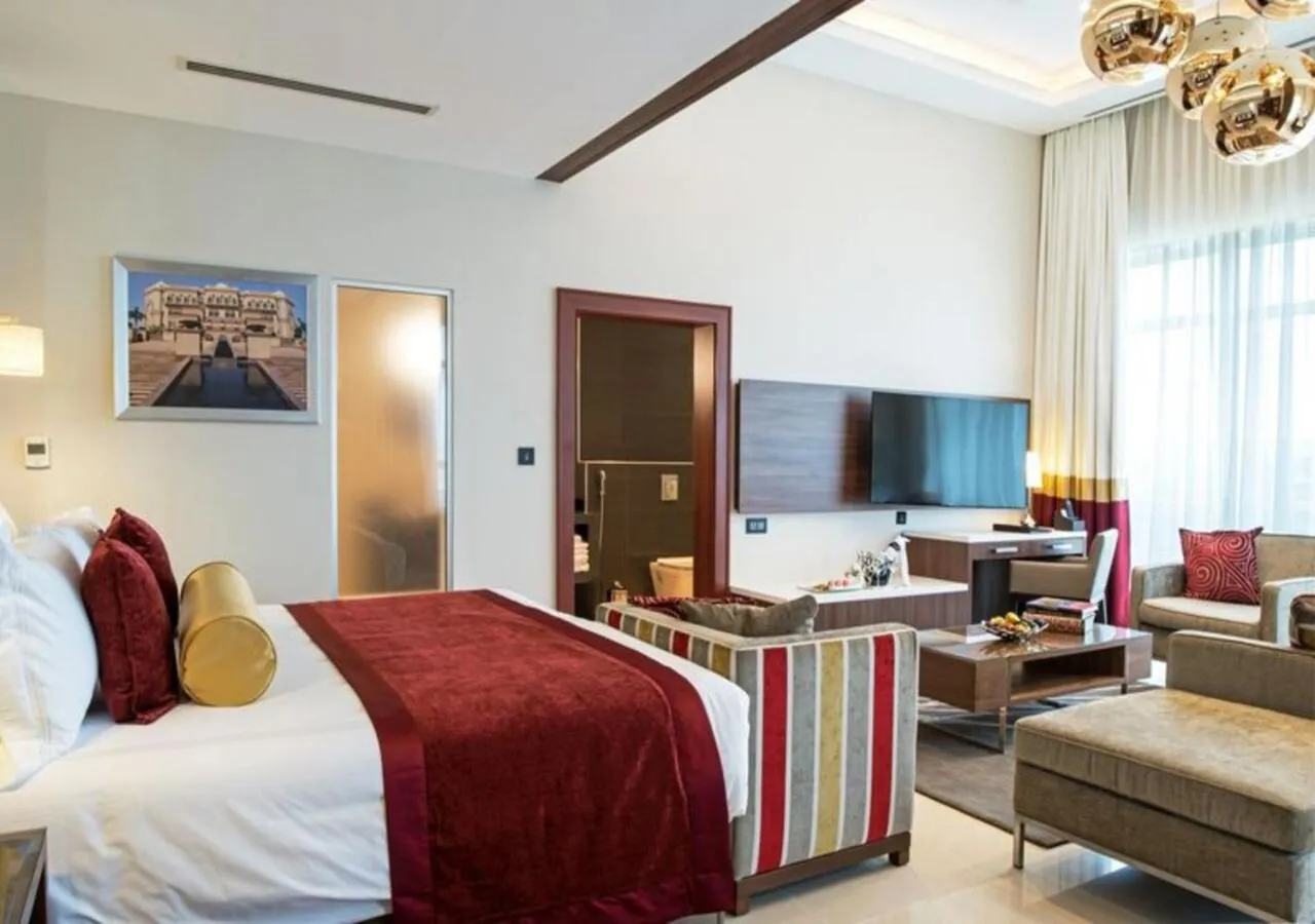 Bedroom, Bed in The Envoy Hotel Abuja