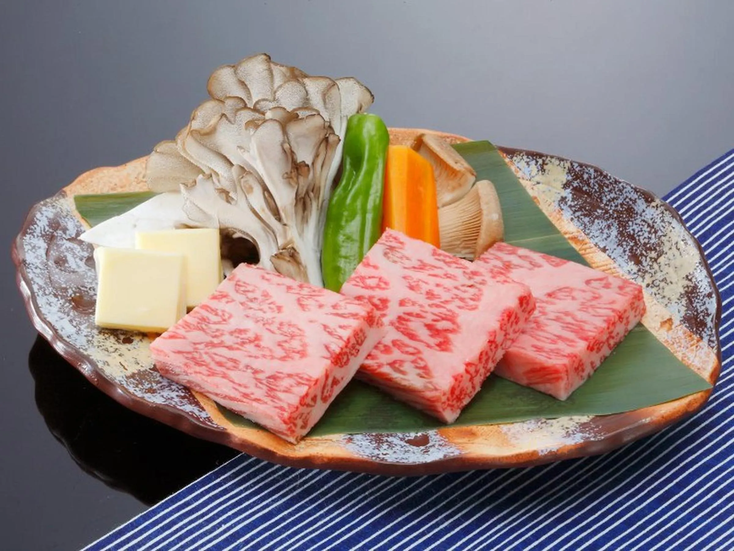 Food close-up in Hana to Hana