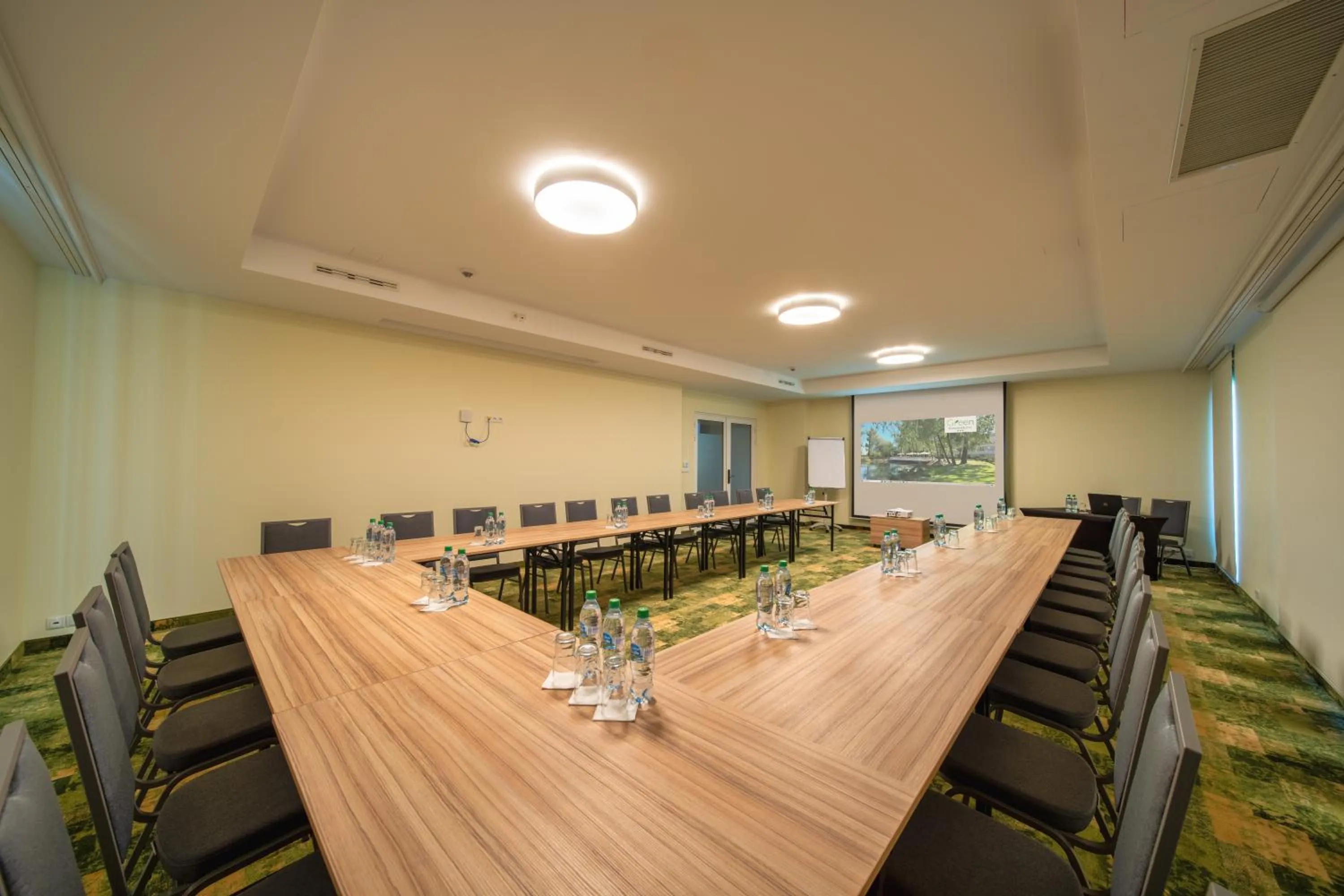 Meeting/conference room in Green Garden Hotel