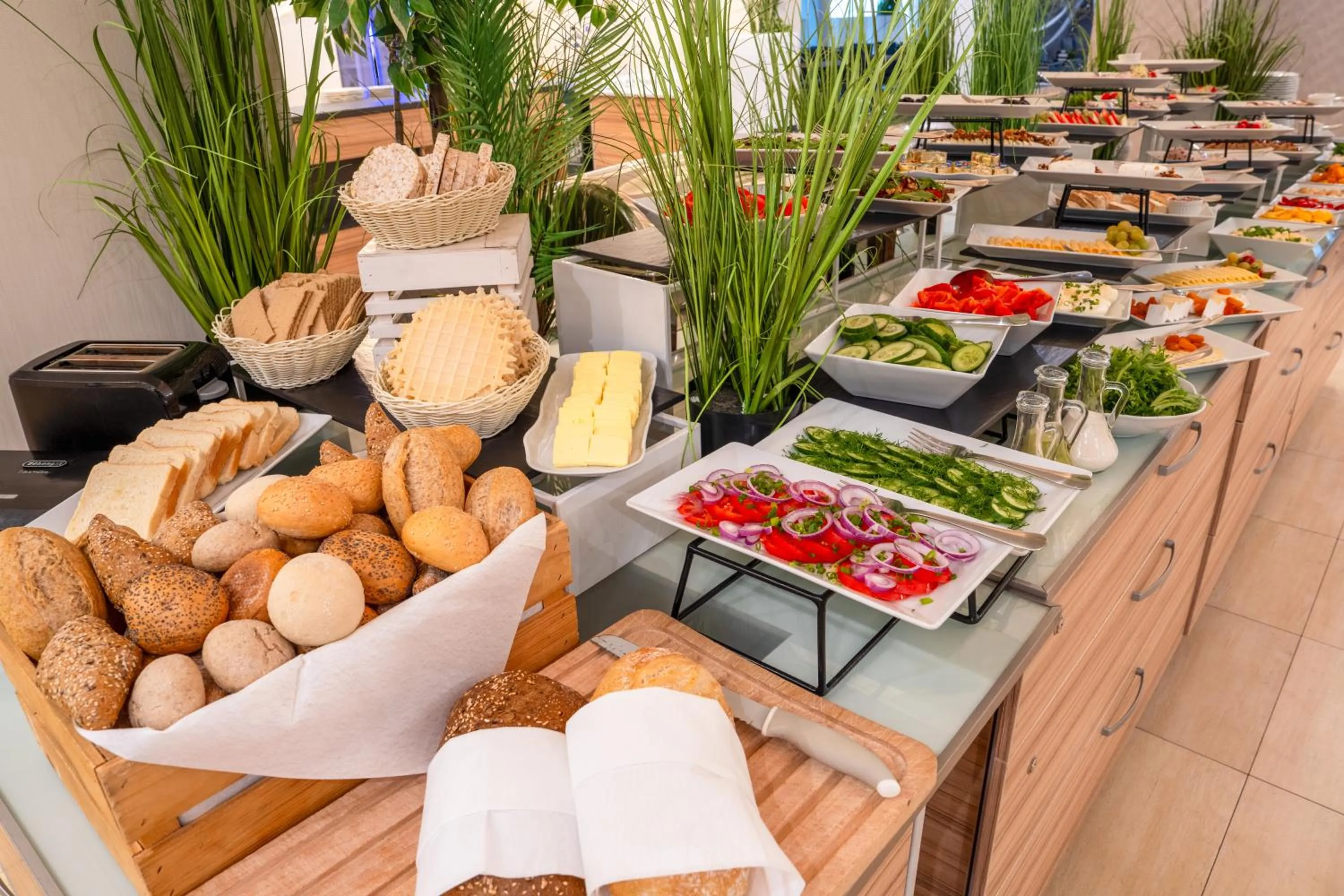 Buffet breakfast in Green Garden Hotel