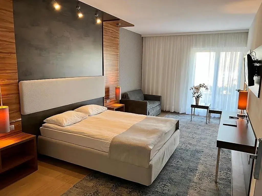 Deluxe Twin Room in Green Garden Hotel Deluxe Twin Room in Green Garden Hotel