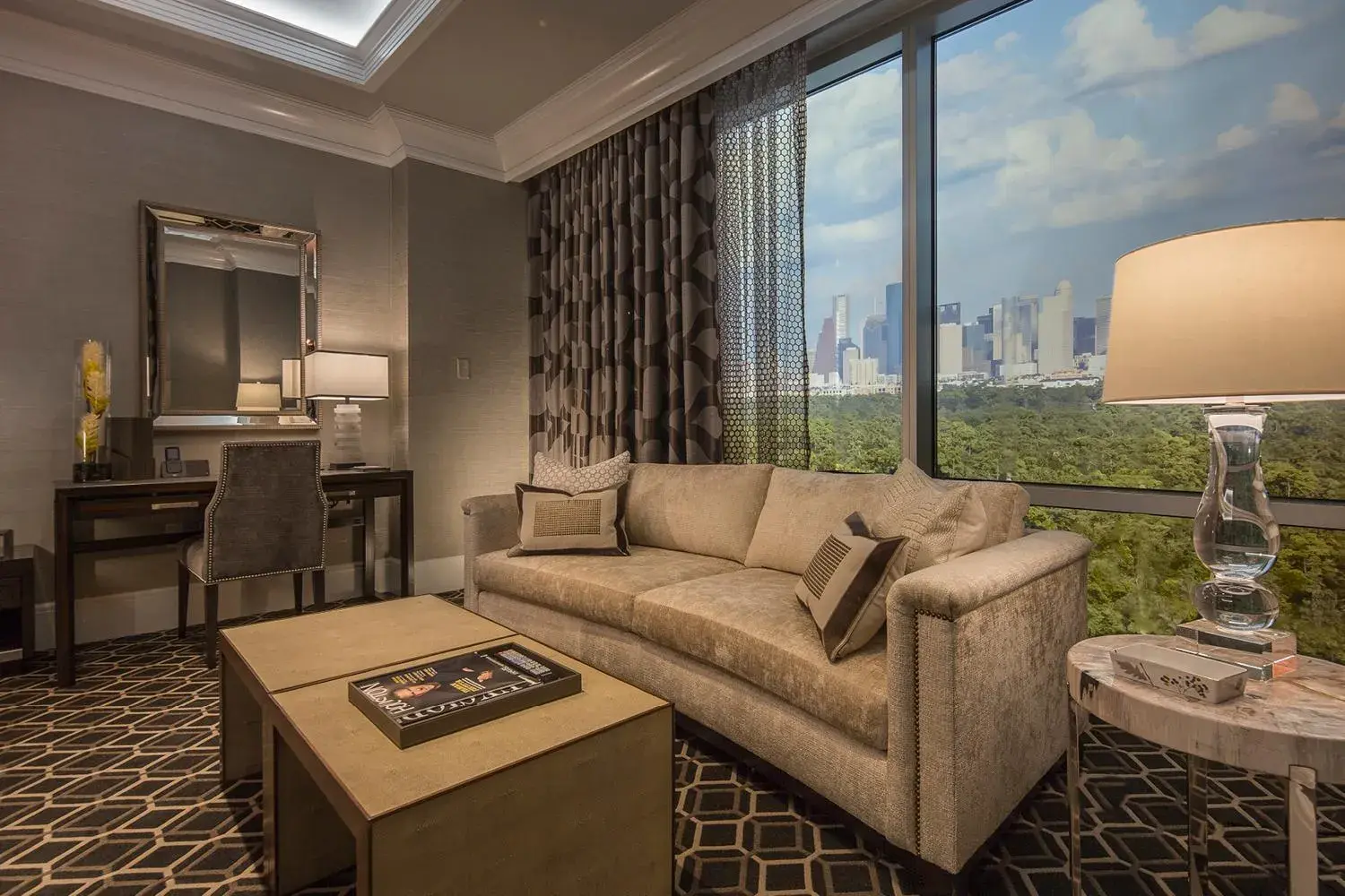 Living room in The Post Oak Hotel at Uptown Houston Living room in The Post Oak Hotel at Uptown Houston