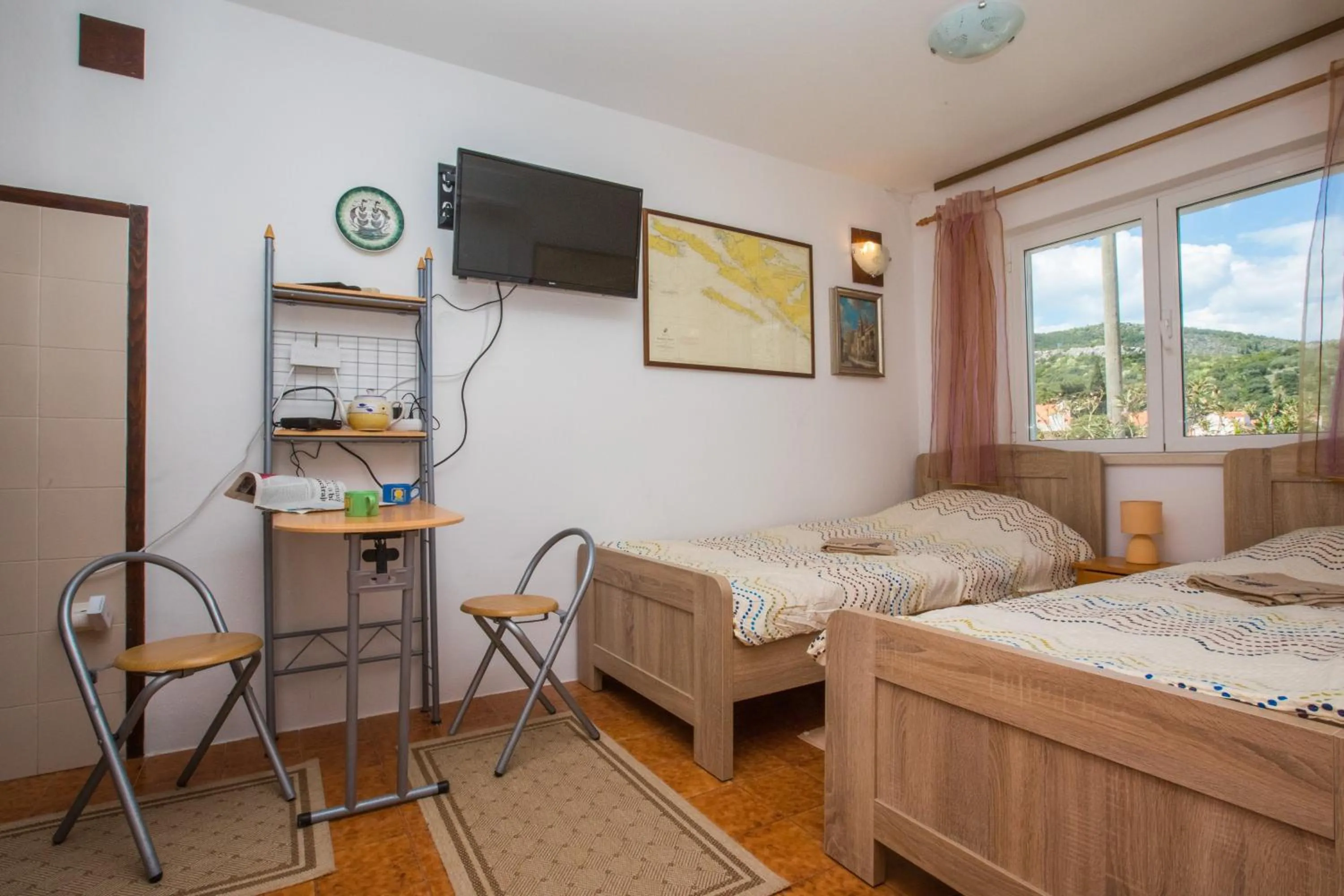 Bedroom, Bed in Seaside Studio
