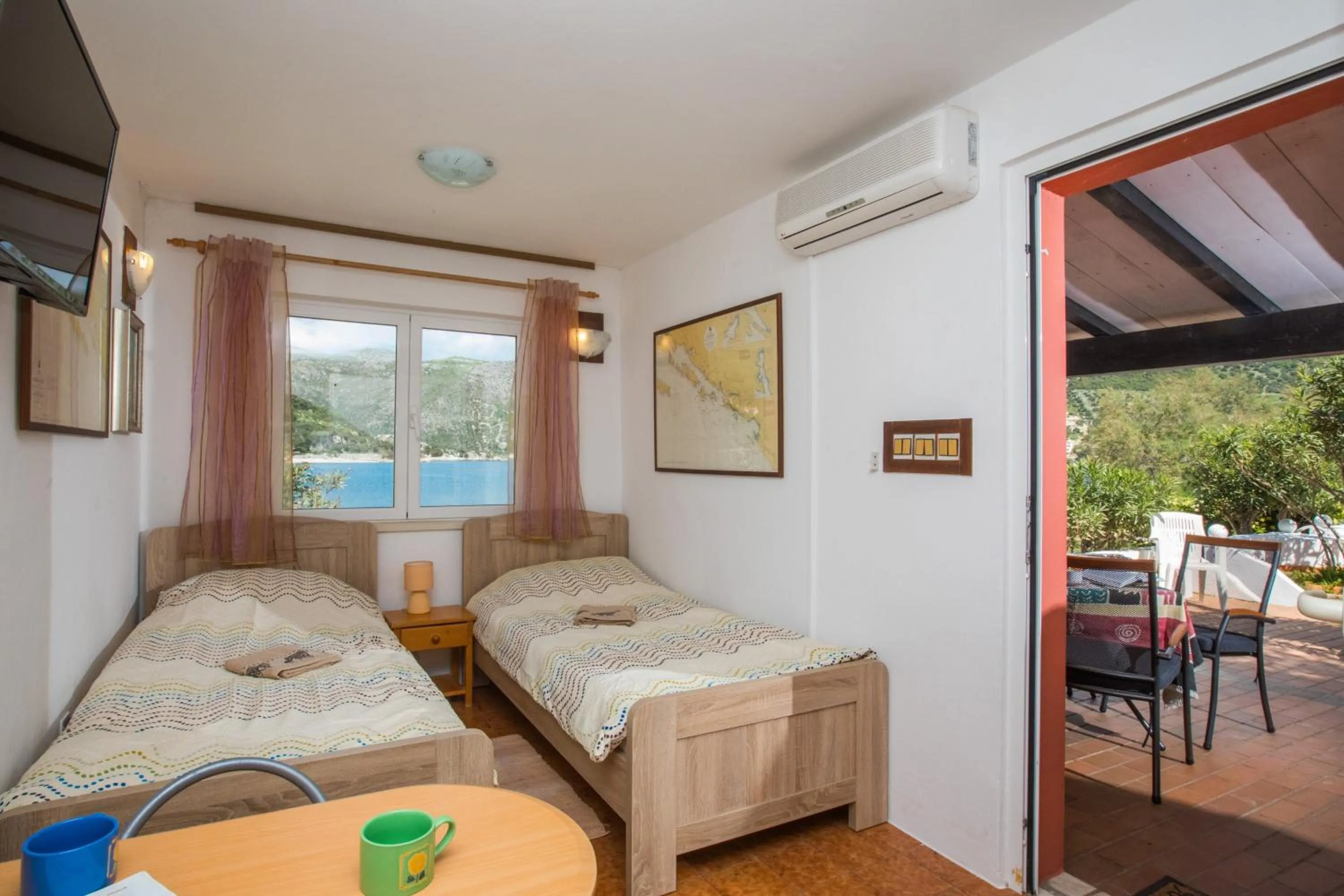 Bedroom in Seaside Studio