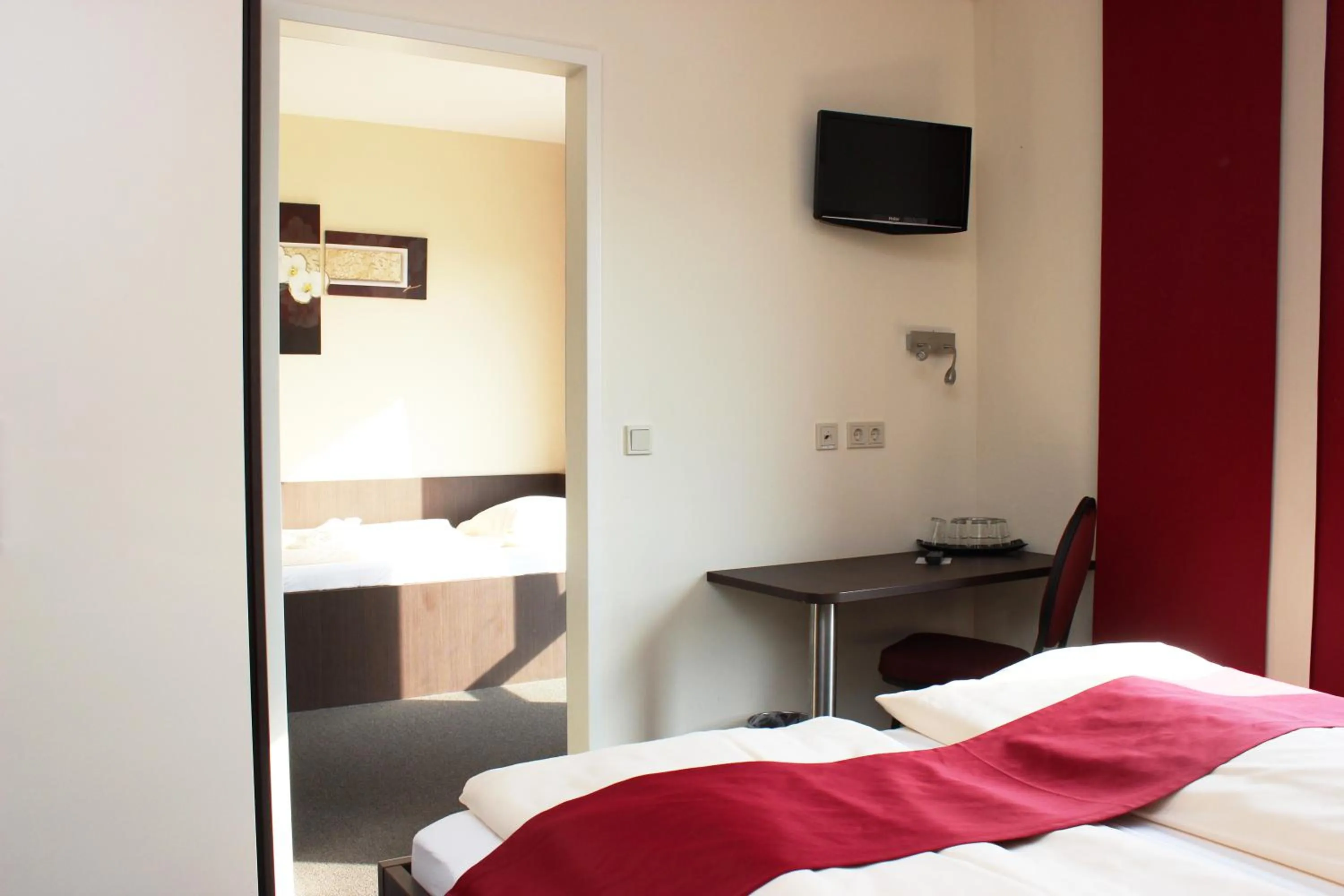 Decorative detail, Bed in Arena Hotel