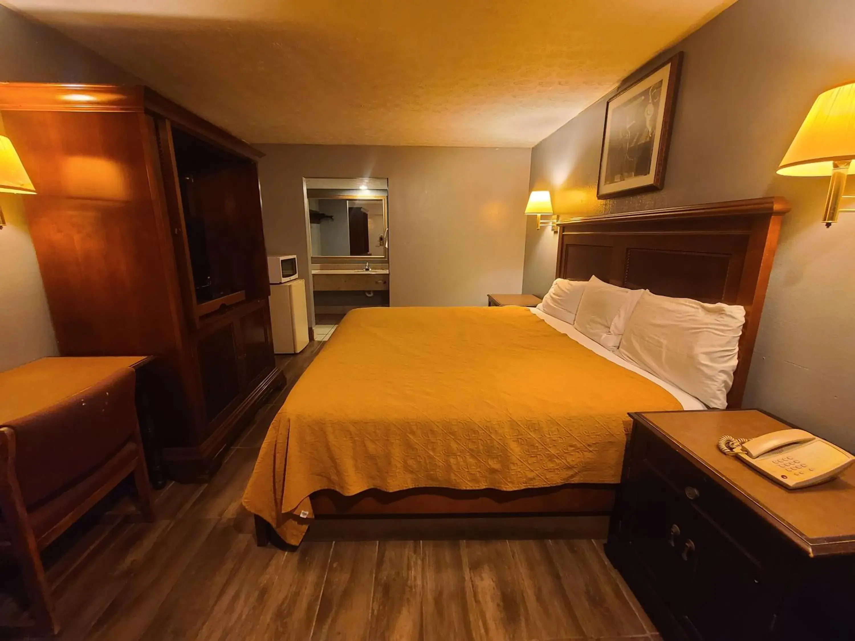 Bed in Garden Inn and Extended Stay Bed in Garden Inn and Extended Stay