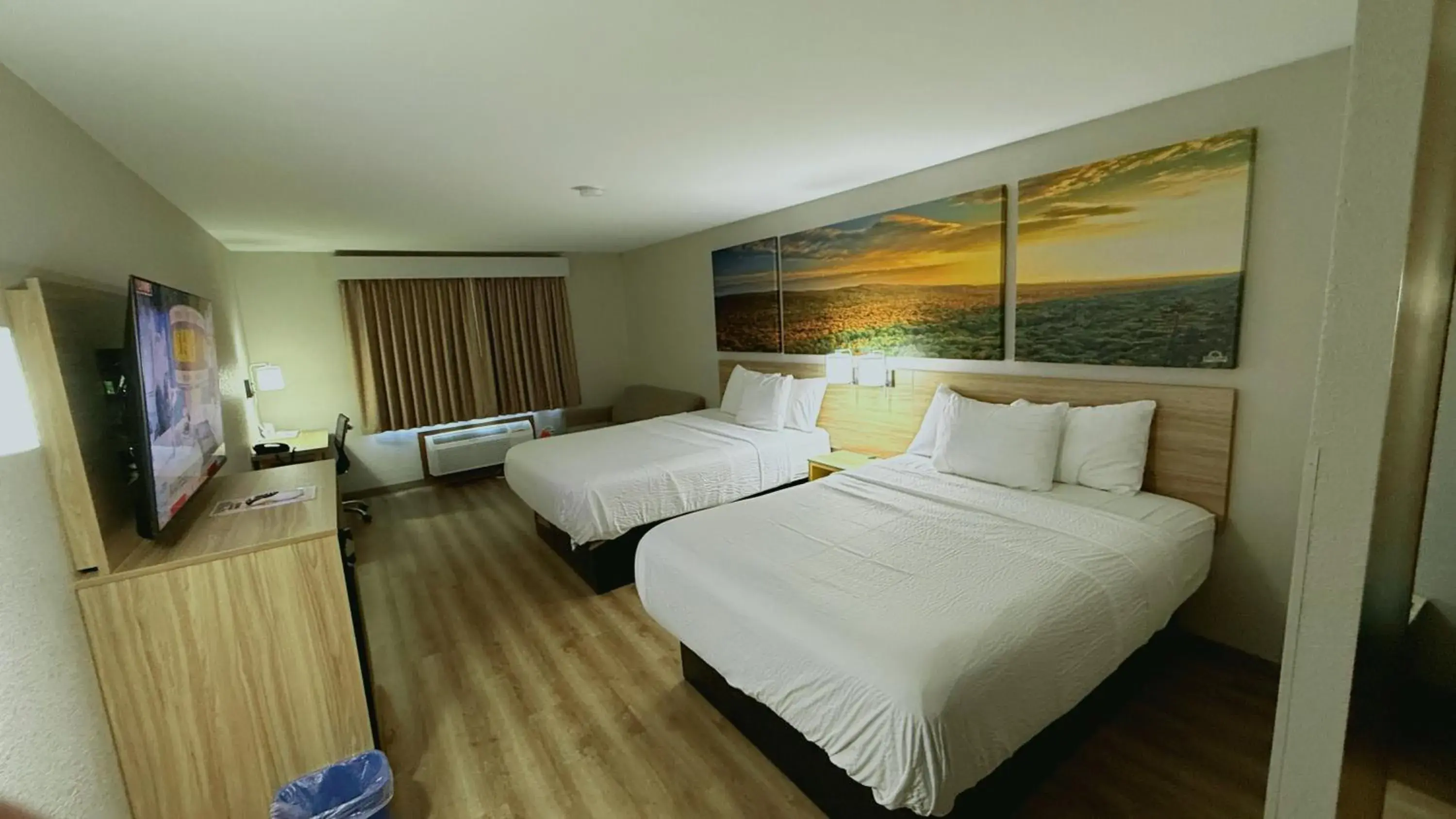 Bed in Days Inn by Wyndham Mankato Bed in Days Inn by Wyndham Mankato