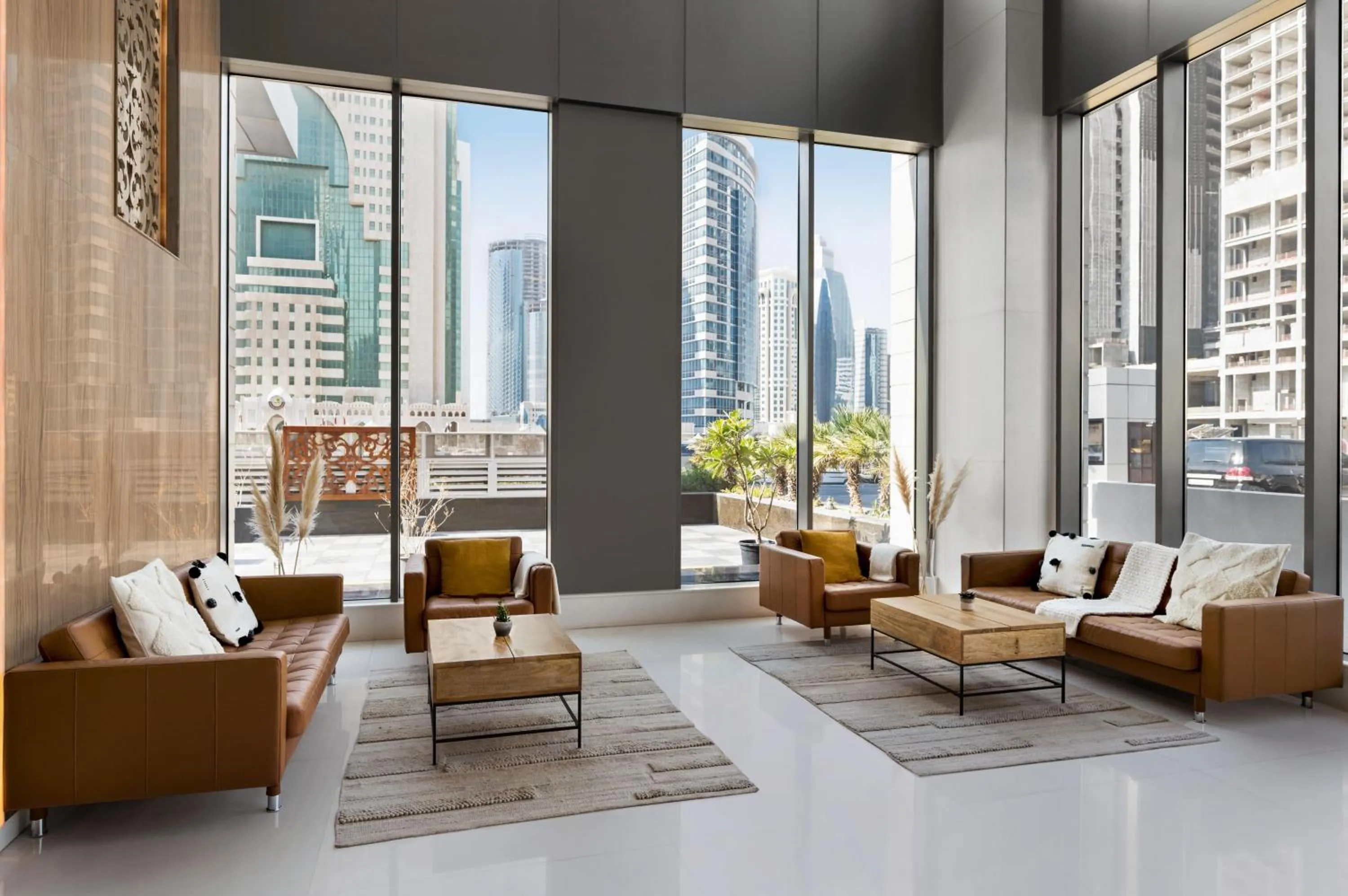 Restaurant/places to eat in Wyndham Doha West Bay